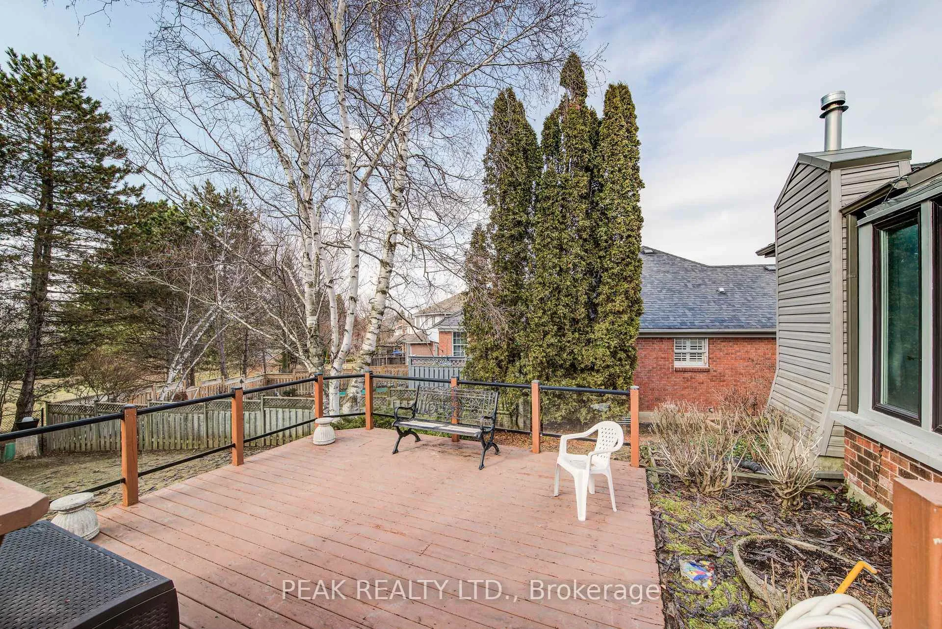 Photo 38 of 327 Wyecroft Boulevard, Waterloo — HOMEH