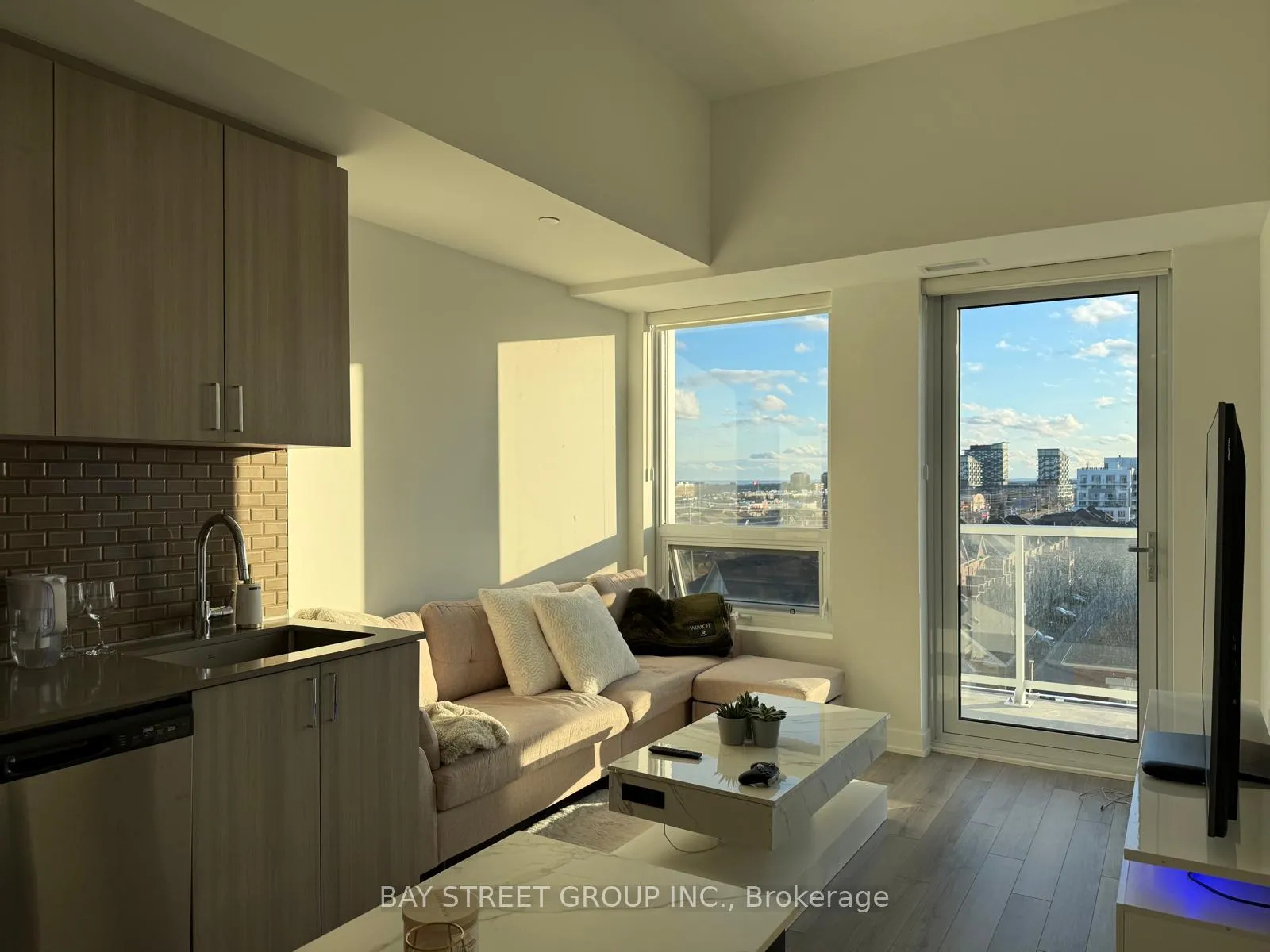 Photo 11 of Unit 731, 1005 Dundas Street E, Oakville, Joshua Meadows — HOMEH