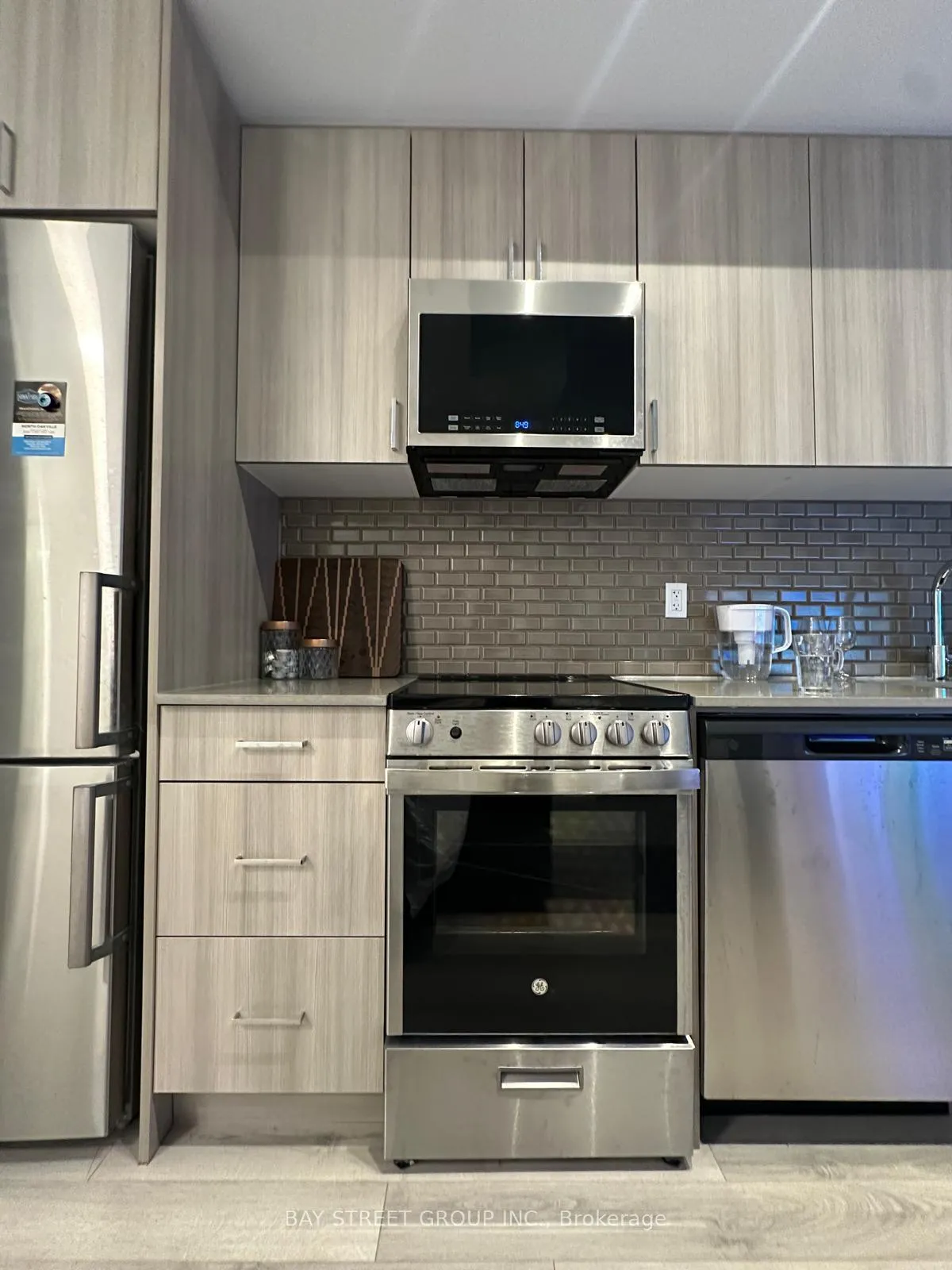 Photo 17 of Unit 731, 1005 Dundas Street E, Oakville, Joshua Meadows — HOMEH