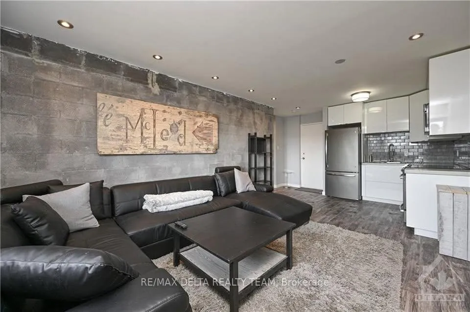 Photo 2 of Unit 104, 2041 Arrowsmith Drive, Ottawa, Beacon Hill South — HOMEH