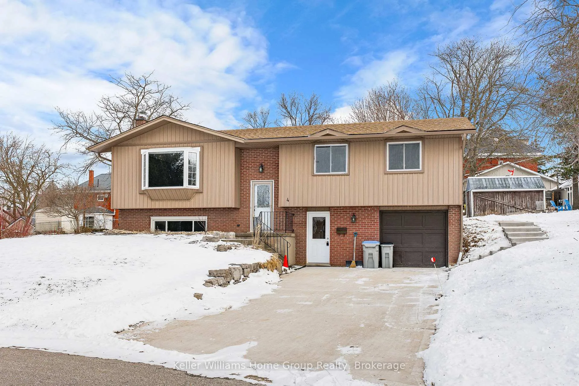 Photo 1 of 4 Torrance Crescent, Guelph, Exhibition Park — HOMEH