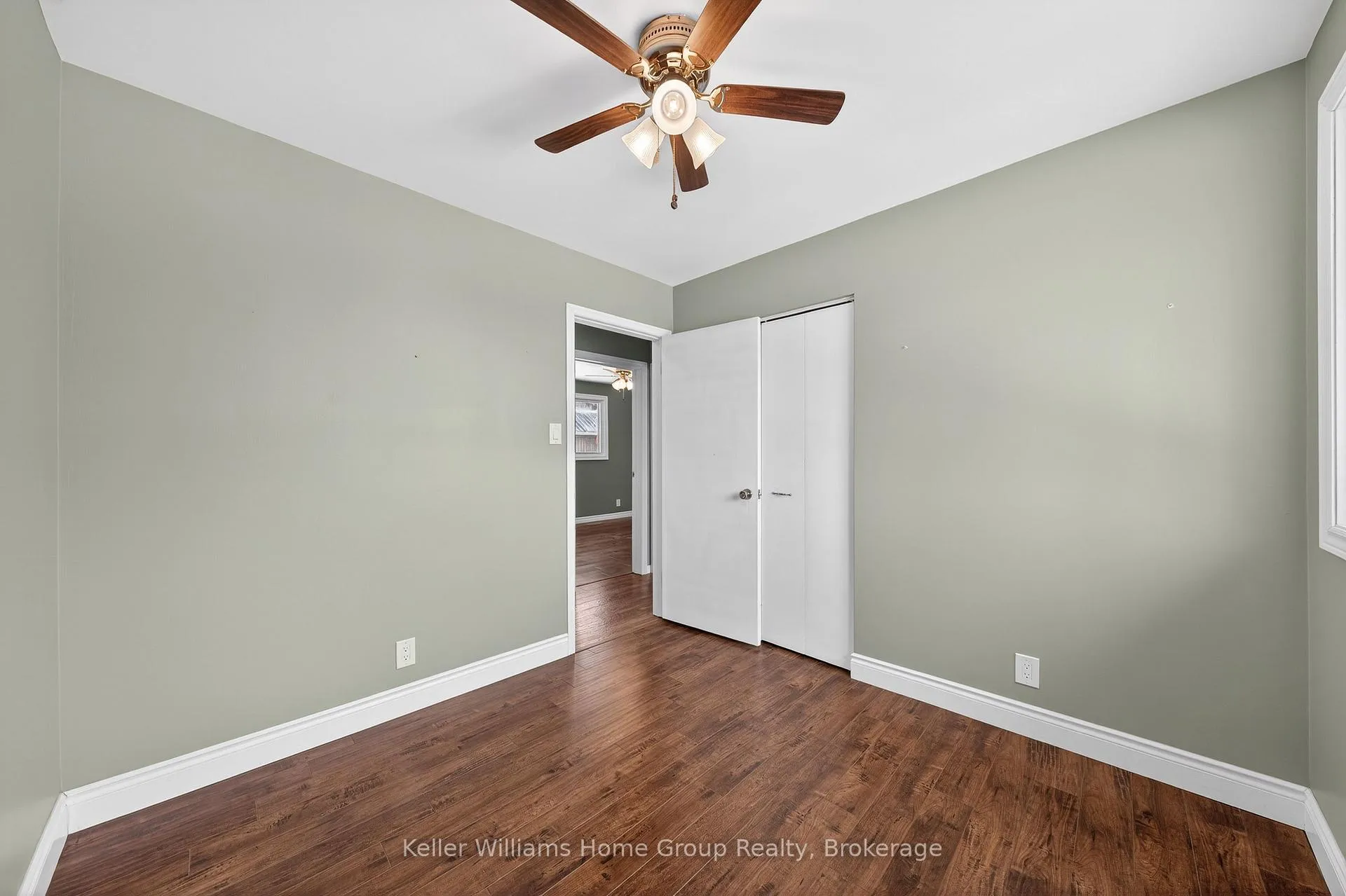 Photo 23 of 4 Torrance Crescent, Guelph, Exhibition Park — HOMEH