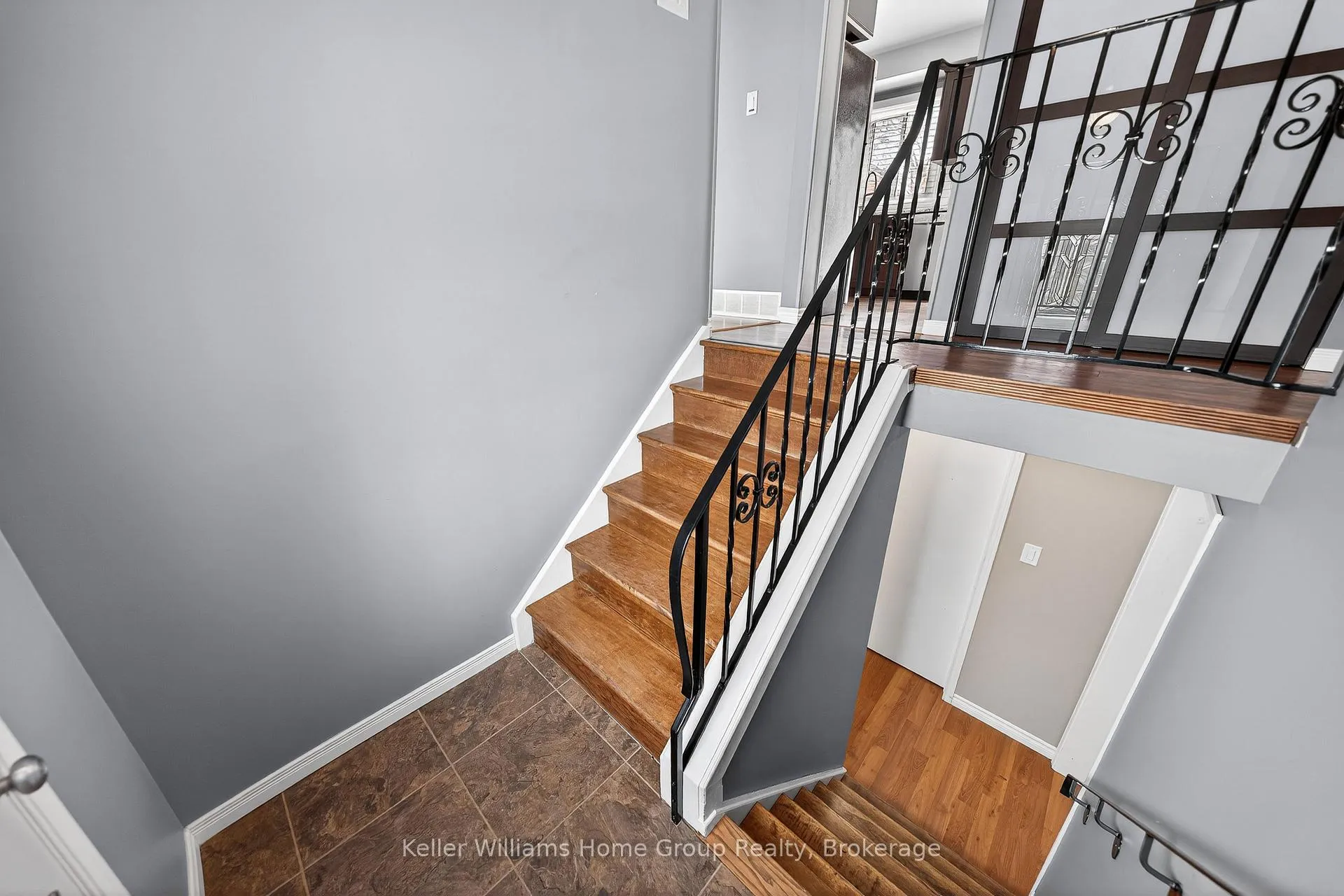 Photo 26 of 4 Torrance Crescent, Guelph, Exhibition Park — HOMEH
