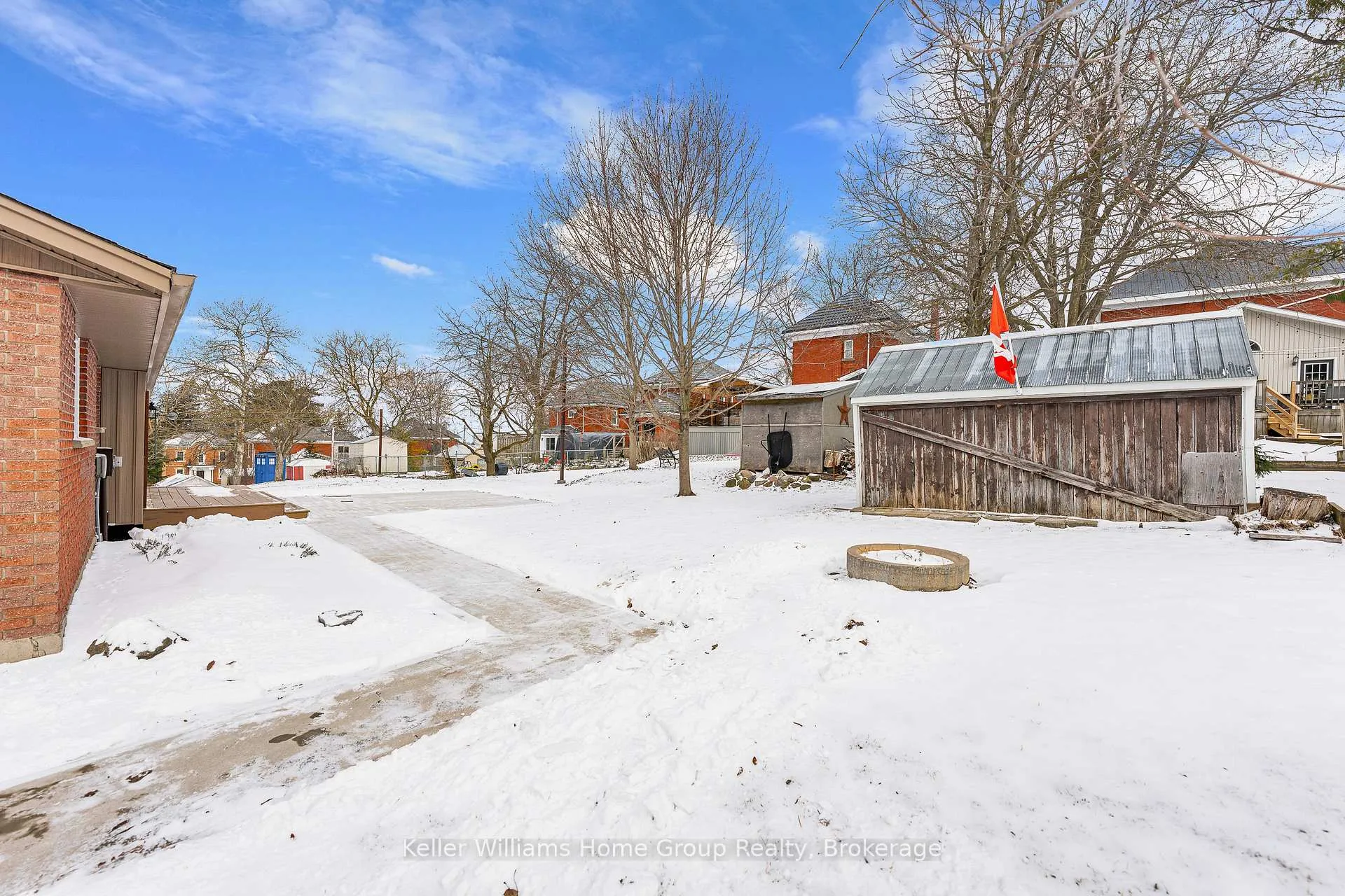 Photo 42 of 4 Torrance Crescent, Guelph, Exhibition Park — HOMEH