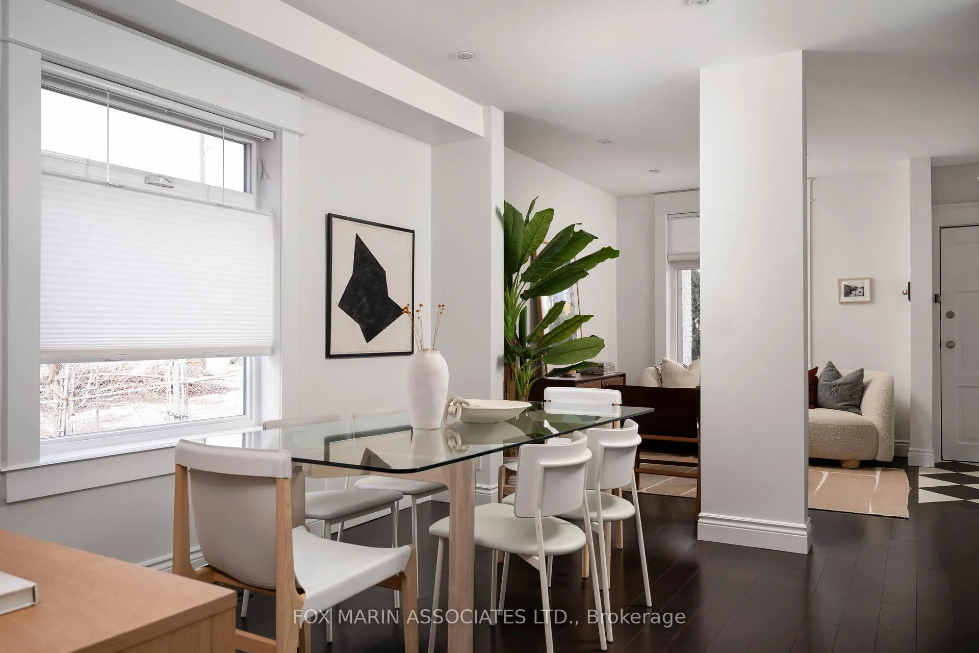 Photo 11 of 126 Roseheath Avenue, Toronto, Woodbine Corridor — HOMEH