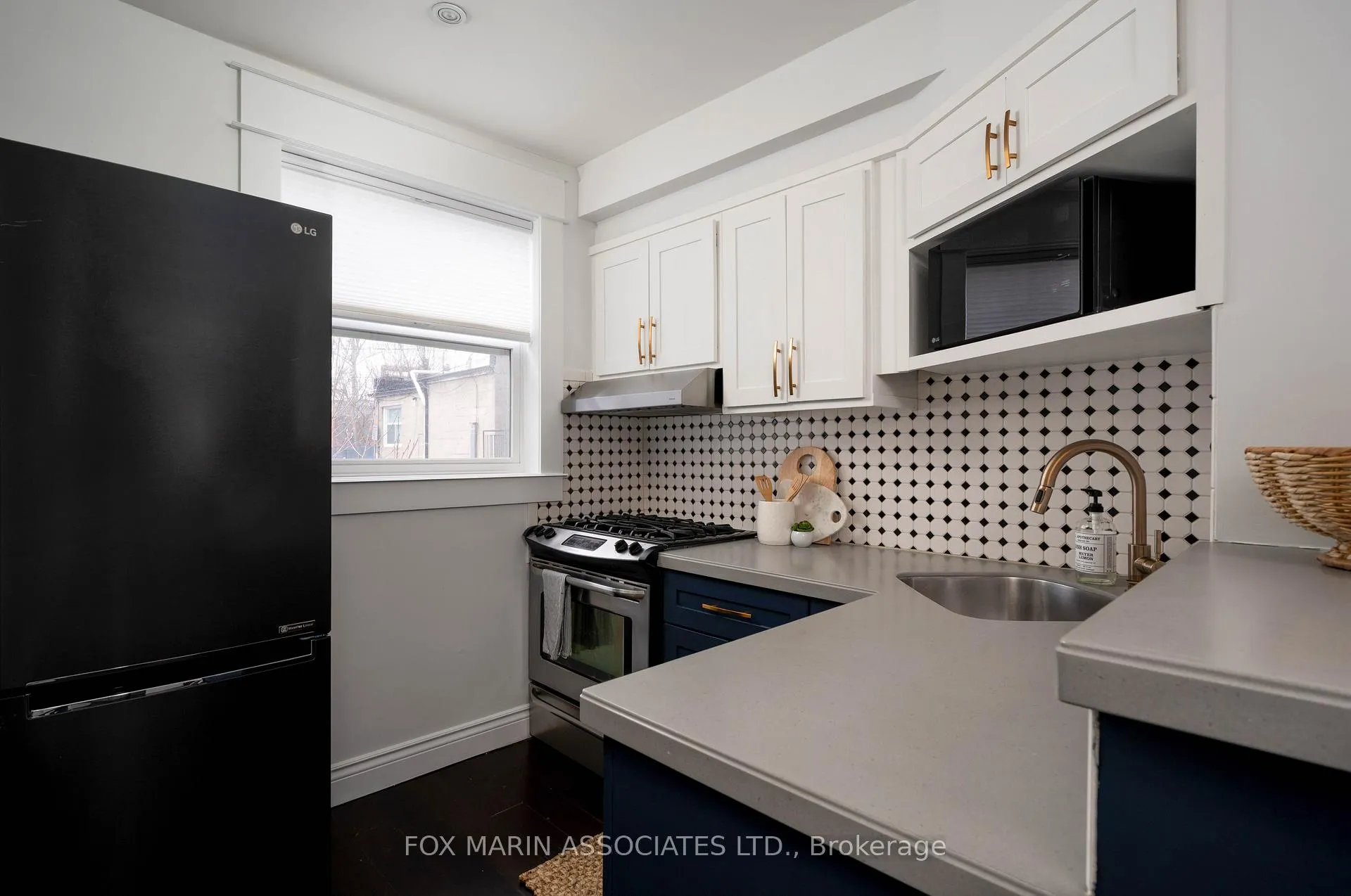 Photo 14 of 126 Roseheath Avenue, Toronto, Woodbine Corridor — HOMEH