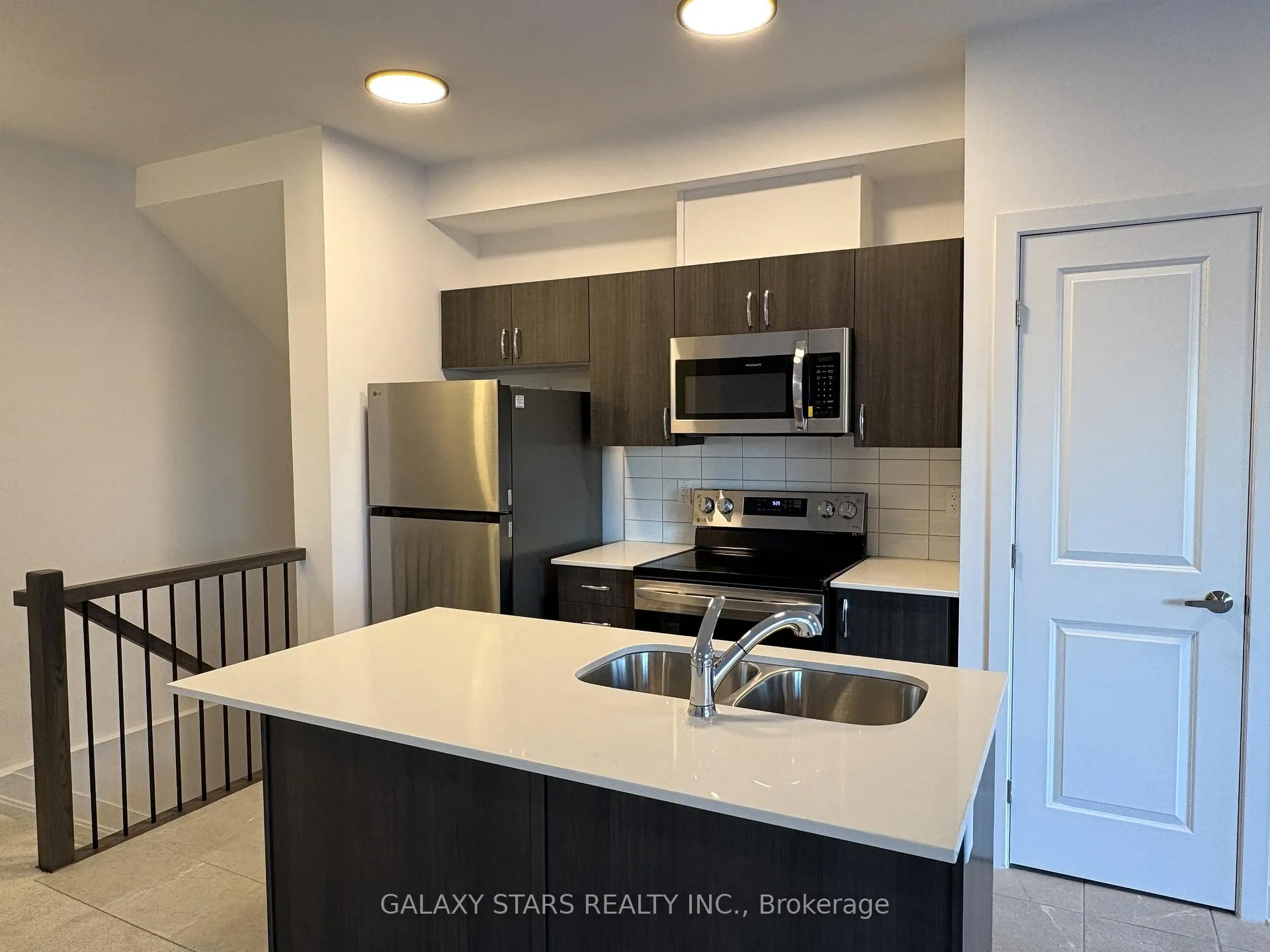 Photo 1 of Unit H, 33 Salamander Way, Ottawa, Blossom Park/Kemp Park/Findlay Creek — HOMEH