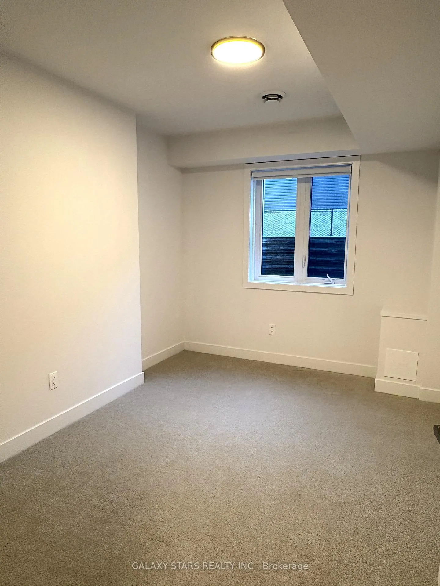 Photo 10 of Unit H, 33 Salamander Way, Ottawa, Blossom Park/Kemp Park/Findlay Creek — HOMEH