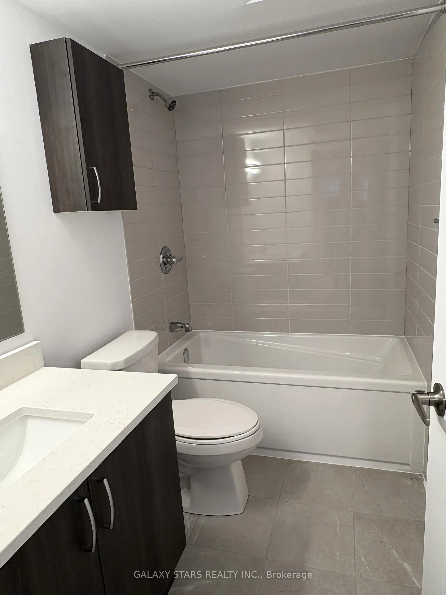 Photo 11 of Unit H, 33 Salamander Way, Ottawa, Blossom Park/Kemp Park/Findlay Creek — HOMEH