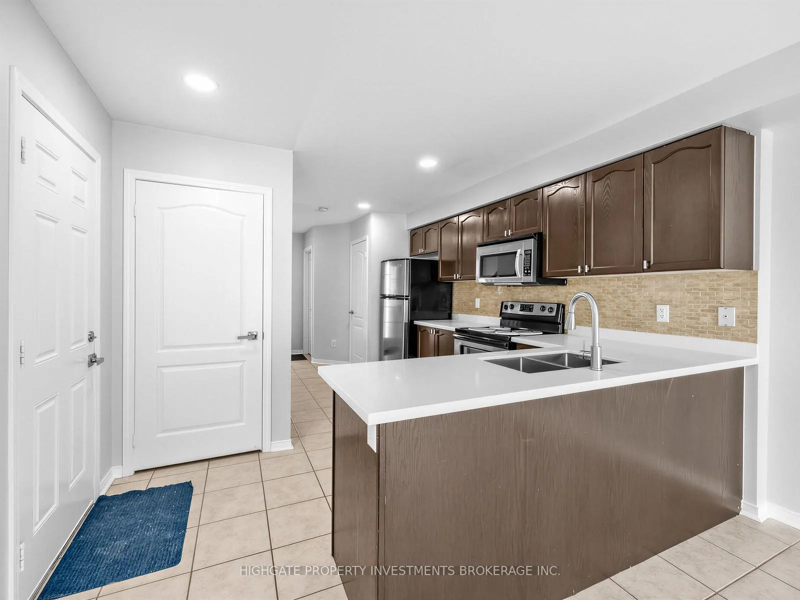 Photo 8 of 55 Todhunter Crescent, Ajax, Northeast Ajax — HOMEH