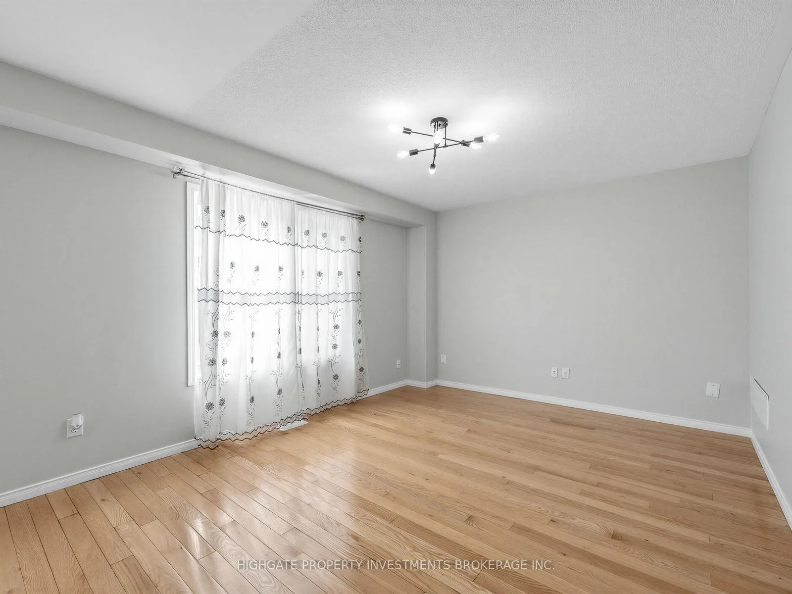 Photo 14 of 55 Todhunter Crescent, Ajax, Northeast Ajax — HOMEH