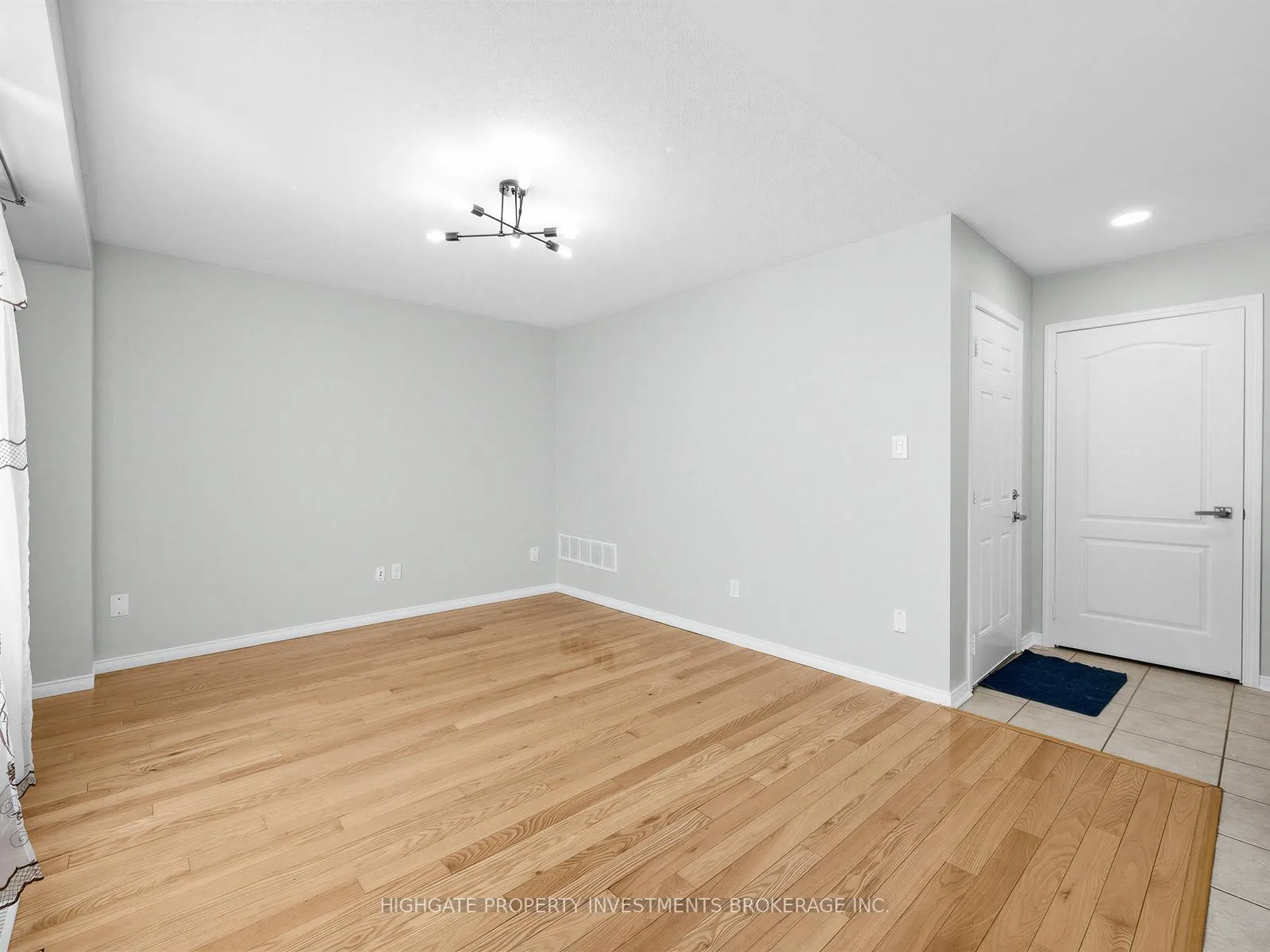 Photo 15 of 55 Todhunter Crescent, Ajax, Northeast Ajax — HOMEH