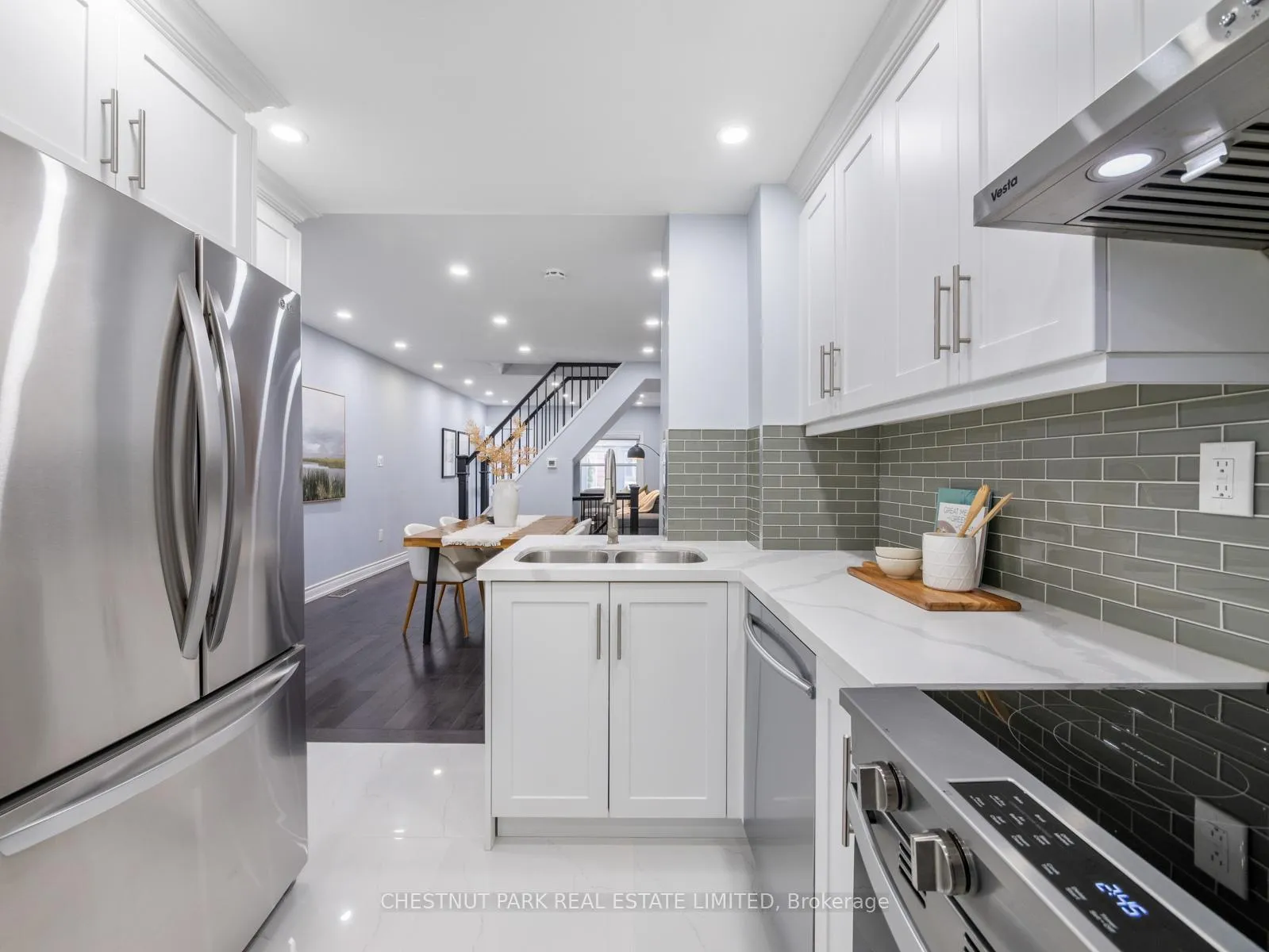 Photo 18 of 7 Weymouth Avenue, Toronto, Crescent Town — HOMEH