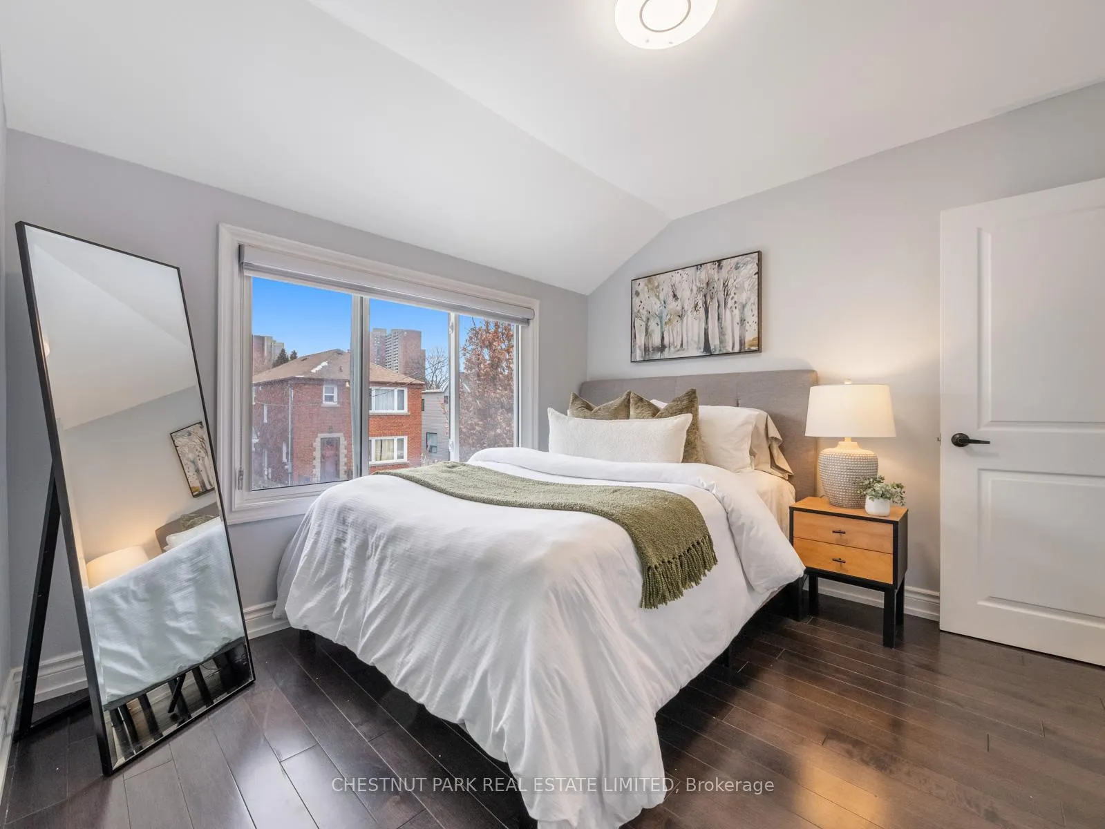 Photo 19 of 7 Weymouth Avenue, Toronto, Crescent Town — HOMEH