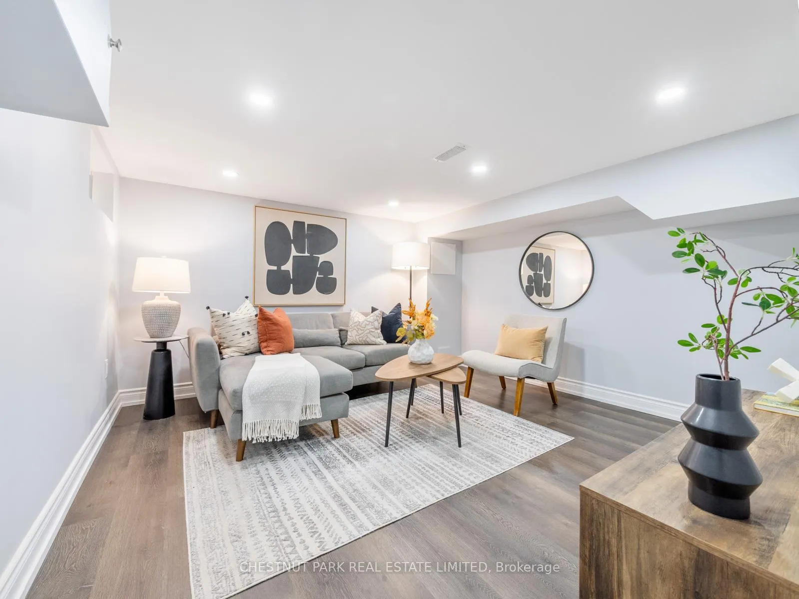 Photo 26 of 7 Weymouth Avenue, Toronto, Crescent Town — HOMEH