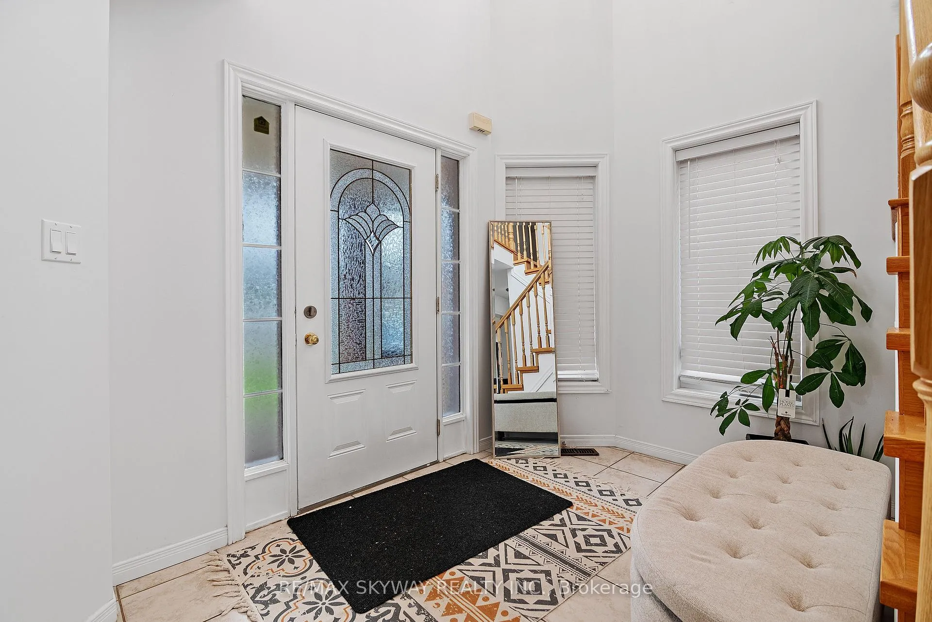 Photo 4 of 116 Severn Drive, Guelph, Grange Road — HOMEH