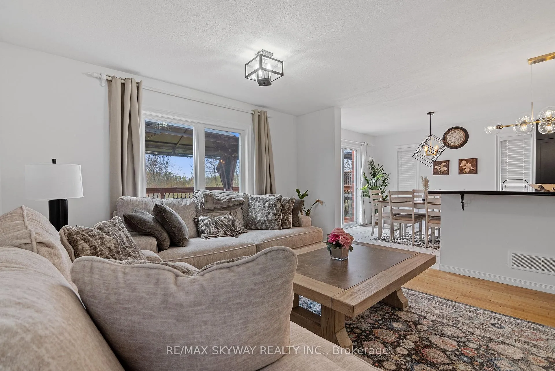 Photo 8 of 116 Severn Drive, Guelph, Grange Road — HOMEH