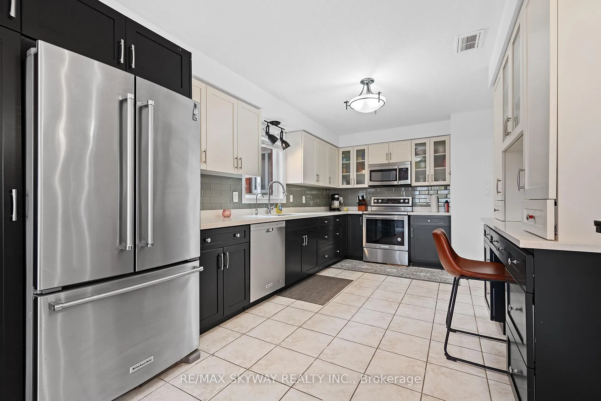 Photo 13 of 116 Severn Drive, Guelph, Grange Road — HOMEH