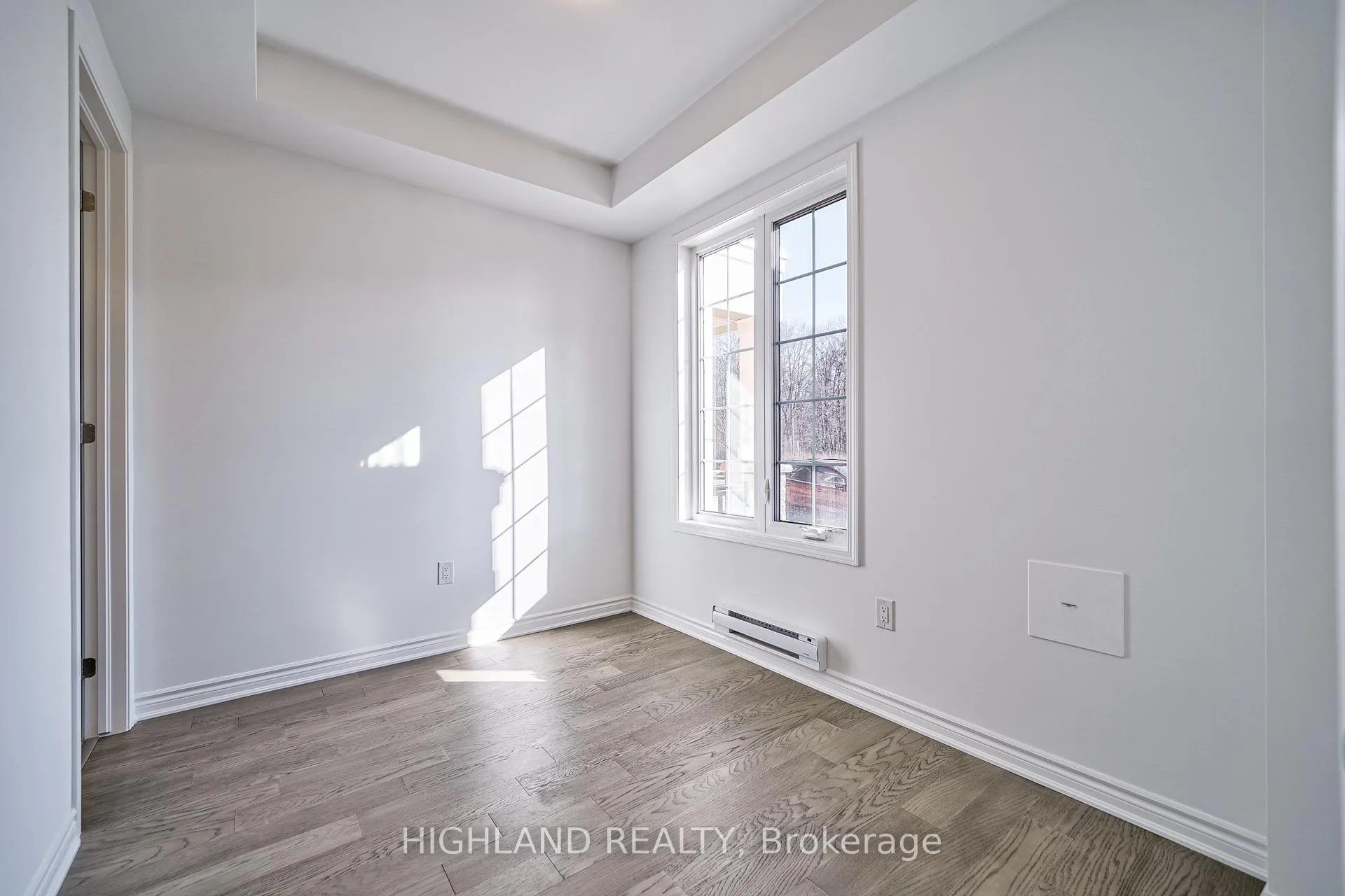 Photo 15 of 141 Settlers Road E, Oakville, Glenorchy — HOMEH