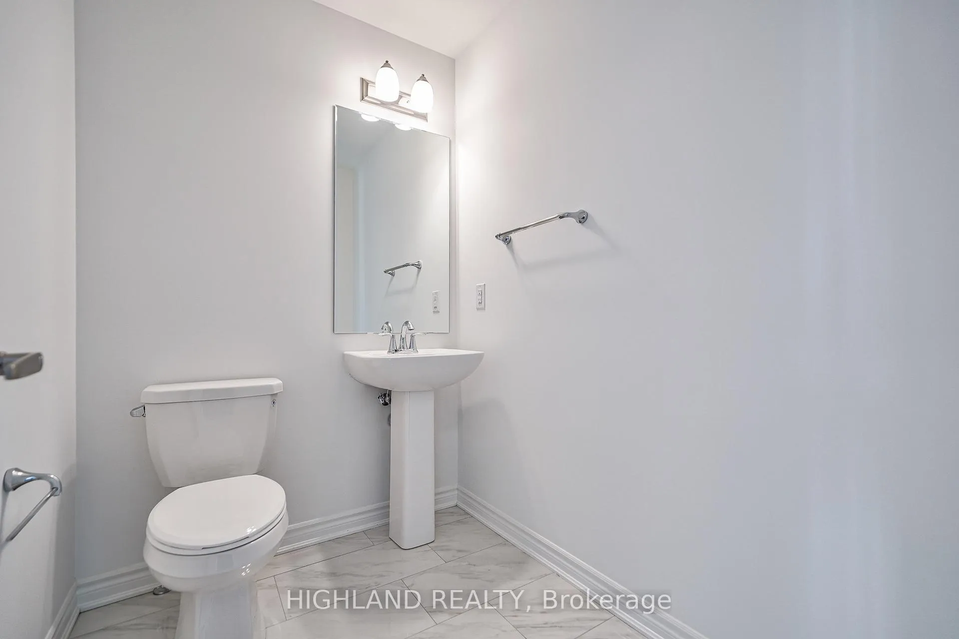 Photo 41 of 141 Settlers Road E, Oakville, Glenorchy — HOMEH