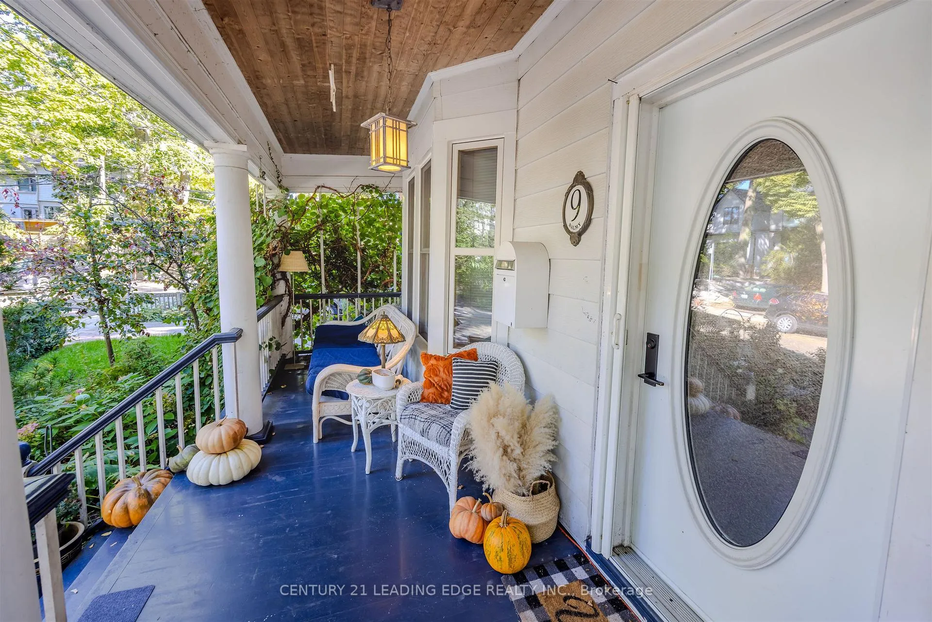 Photo 10 of 9 Balmy Avenue, Toronto, The Beaches — HOMEH