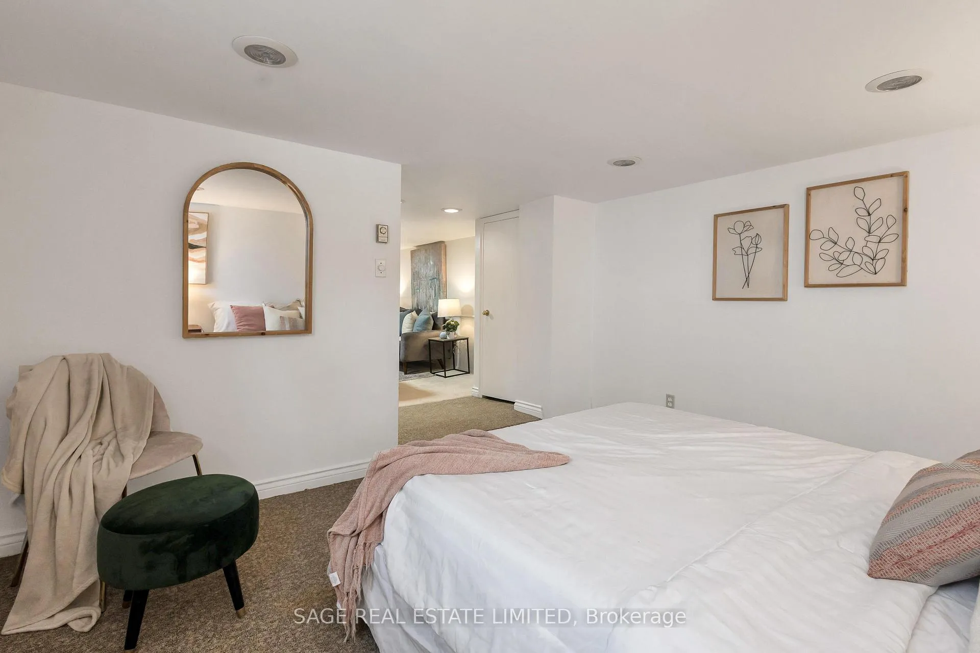 Photo 19 of 99 Albertus Avenue, Toronto, Lawrence Park South — HOMEH