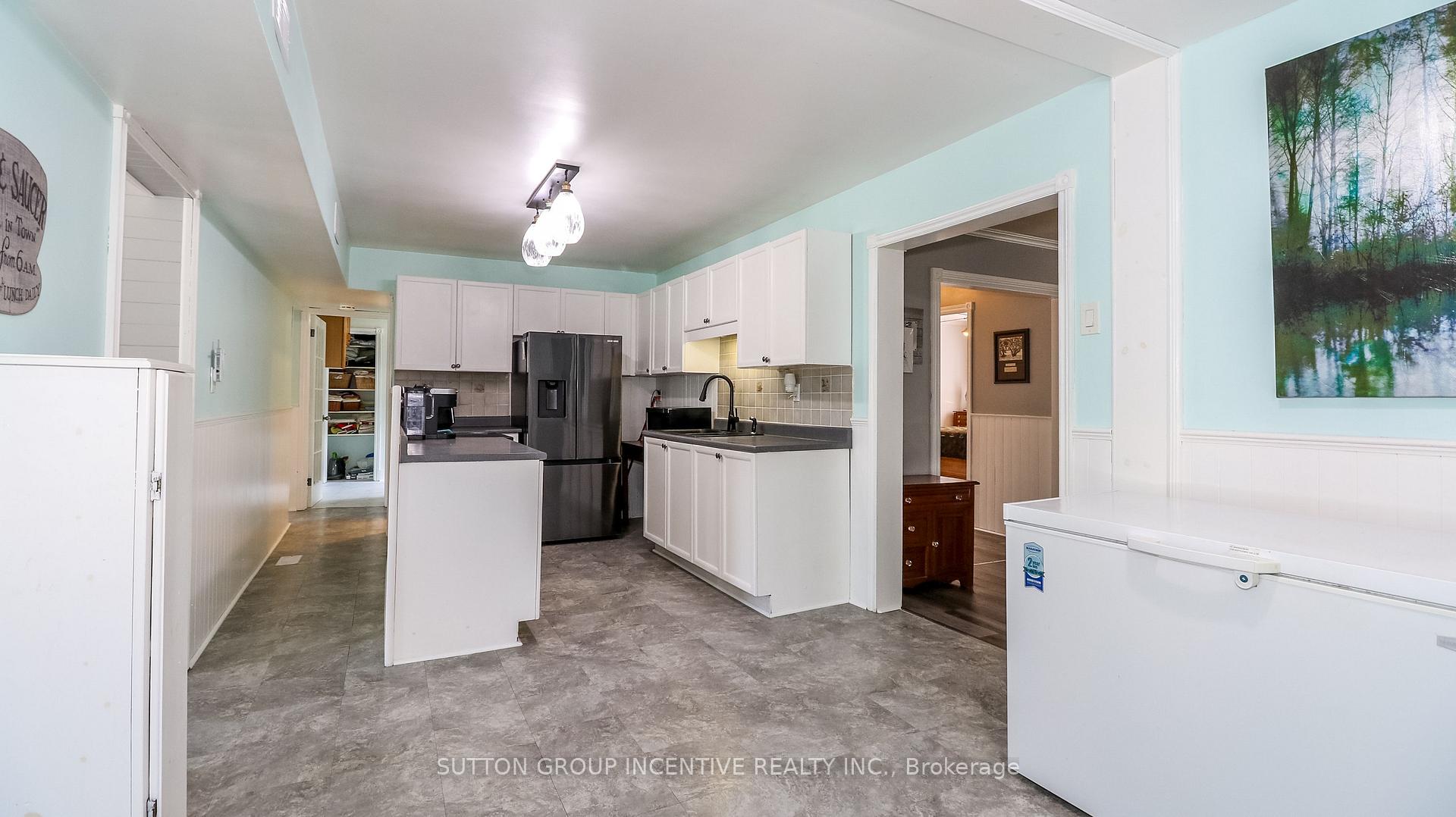 Photo 10 of 761 William Street, Innisfil, Alcona — HOMEH
