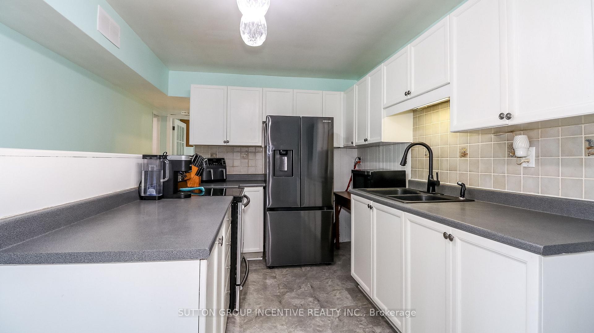 Photo 11 of 761 William Street, Innisfil, Alcona — HOMEH