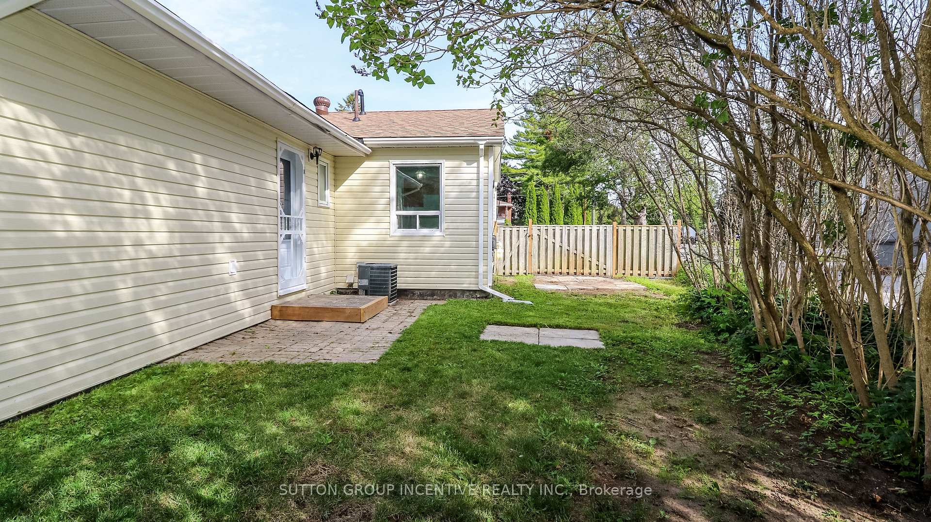 Photo 18 of 761 William Street, Innisfil, Alcona — HOMEH