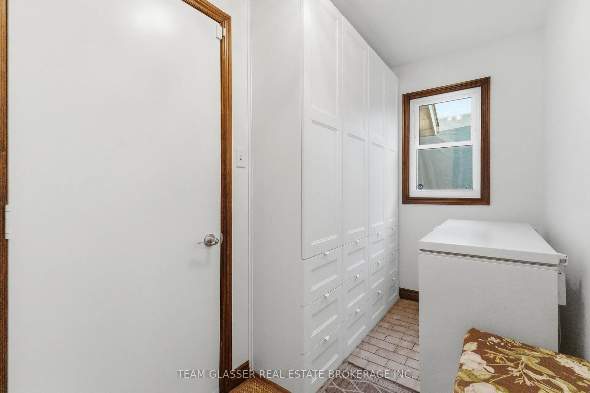 Photo 22 of 86 Blackburn Crescent, Middlesex Centre, Kilworth — HOMEH
