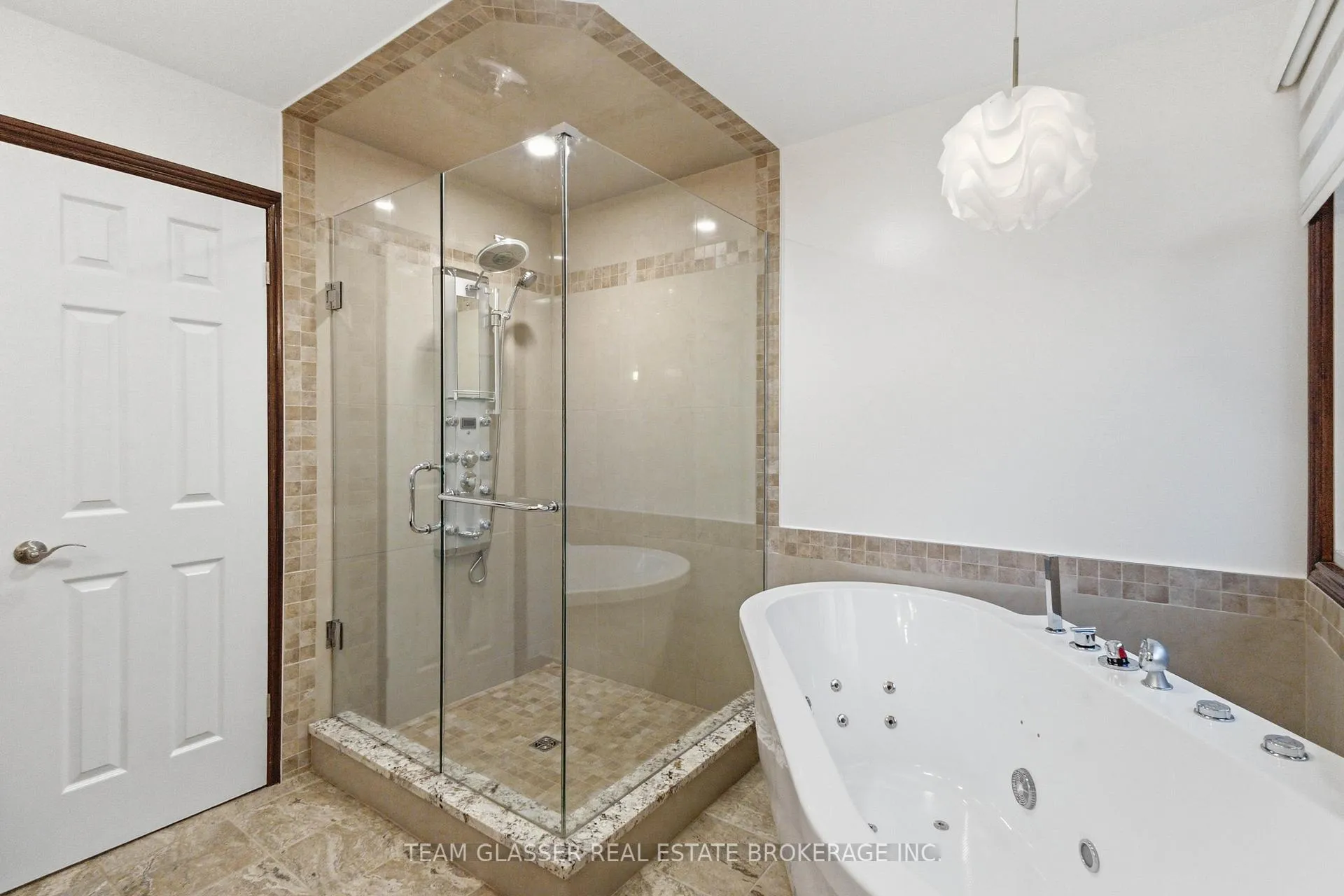 Photo 30 of 86 Blackburn Crescent, Middlesex Centre, Kilworth — HOMEH