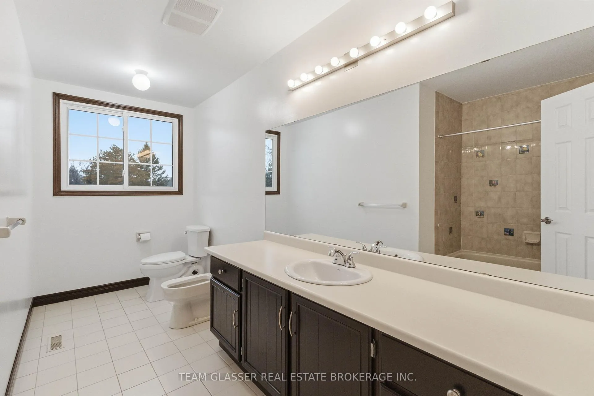 Photo 32 of 86 Blackburn Crescent, Middlesex Centre, Kilworth — HOMEH