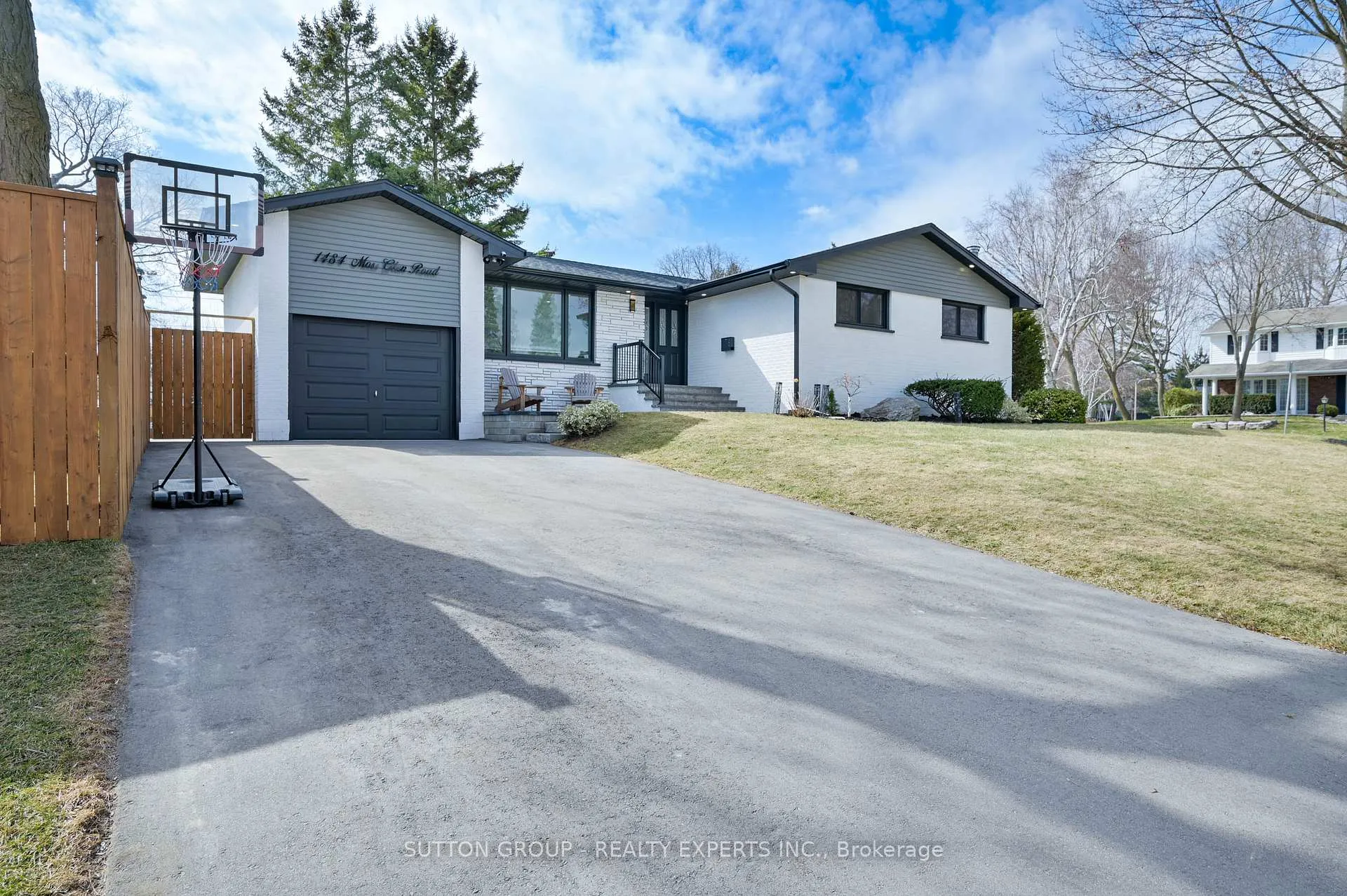 Photo 5 of 1484 Moss Glen Road, Burlington, Mountainside — HOMEH
