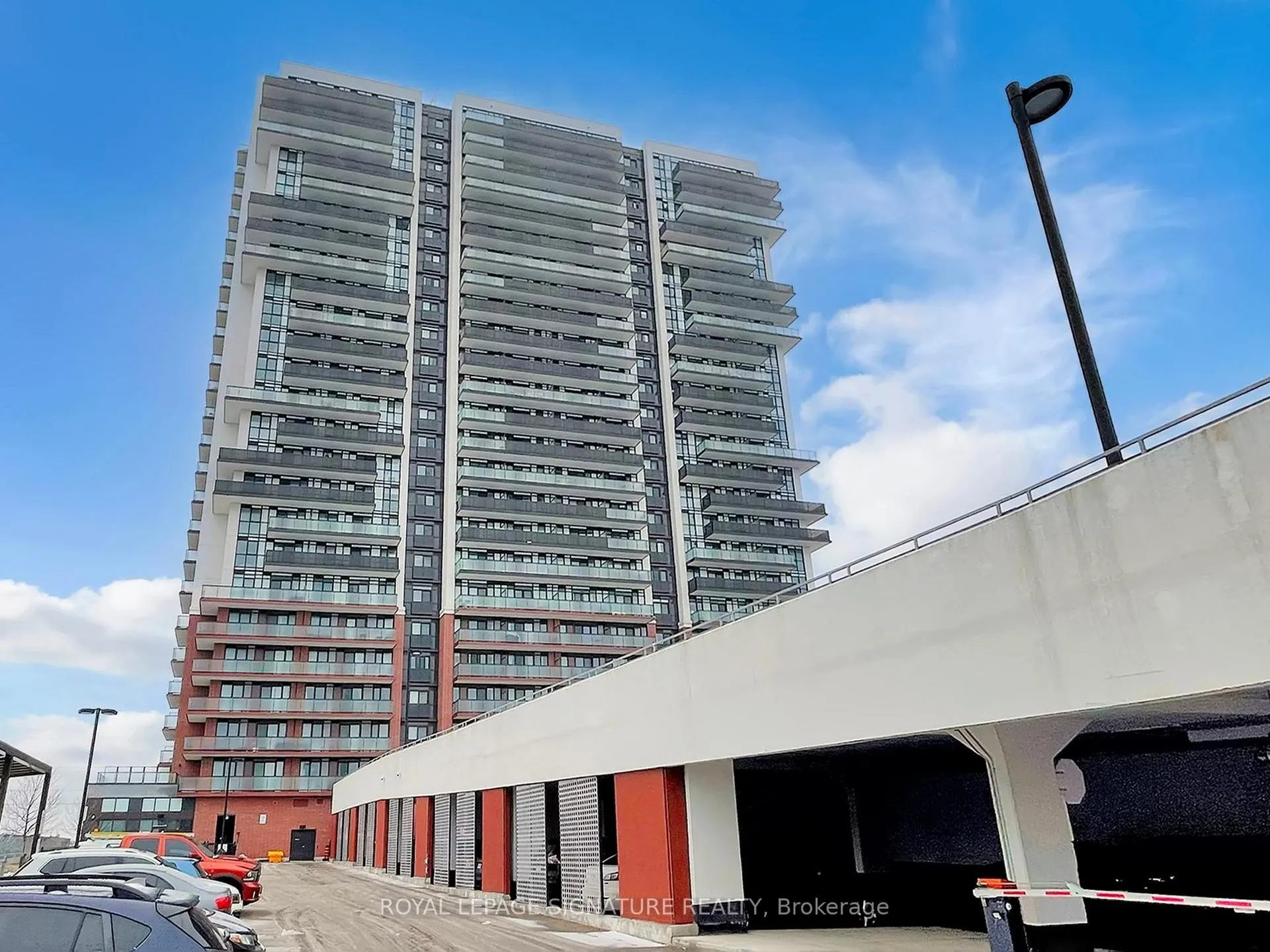 Photo 3 of Unit 1103, 2550 Simcoe Street N, Oshawa, Windfields — HOMEH