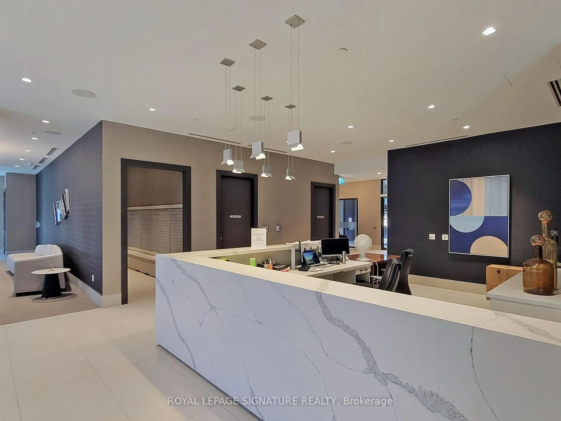 Photo 5 of Unit 1103, 2550 Simcoe Street N, Oshawa, Windfields — HOMEH