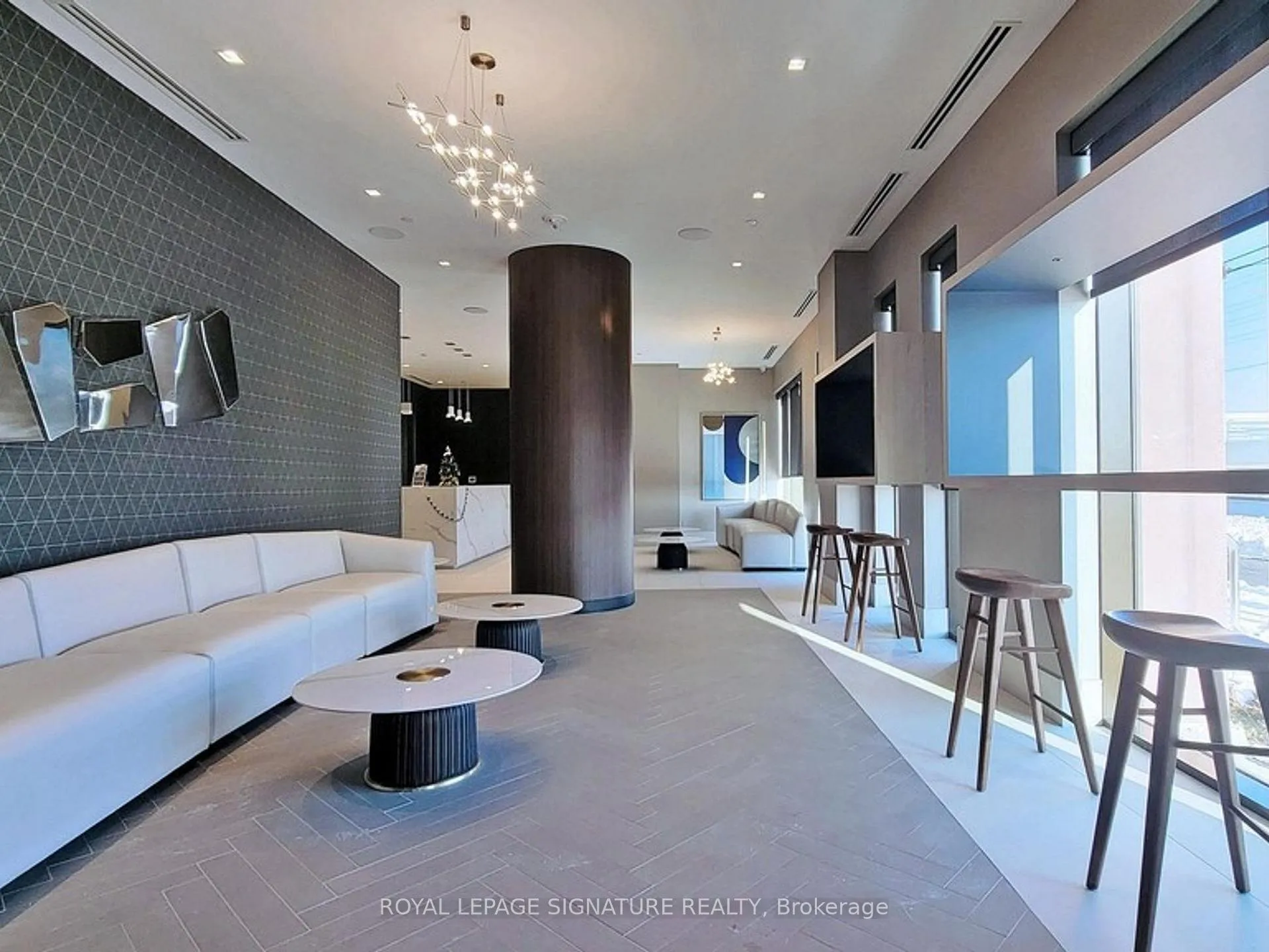 Photo 7 of Unit 1103, 2550 Simcoe Street N, Oshawa, Windfields — HOMEH