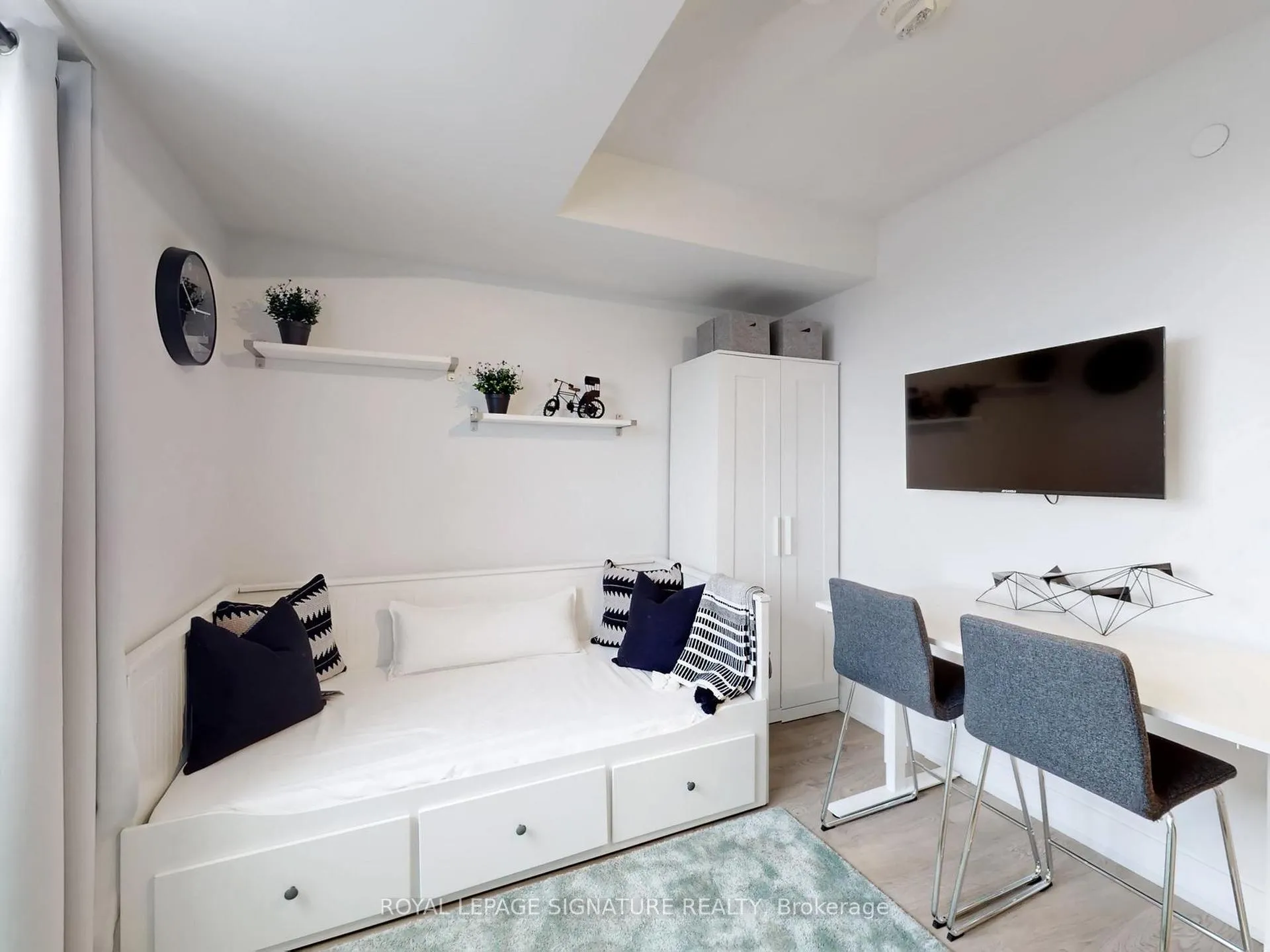 Photo 12 of Unit 1103, 2550 Simcoe Street N, Oshawa, Windfields — HOMEH