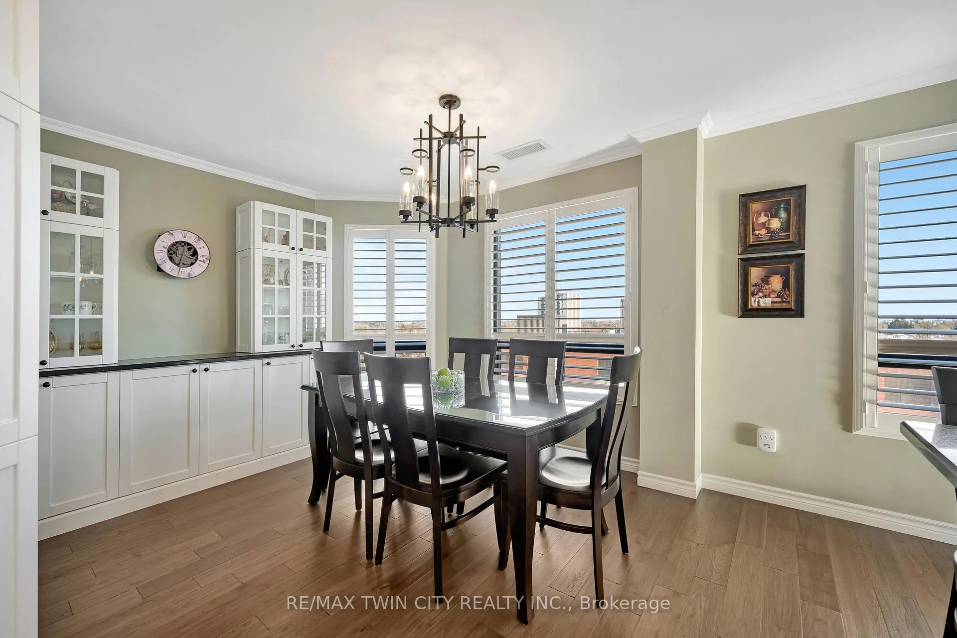 Photo 15 of Unit 901, 10 Ellen Street E, Kitchener — HOMEH
