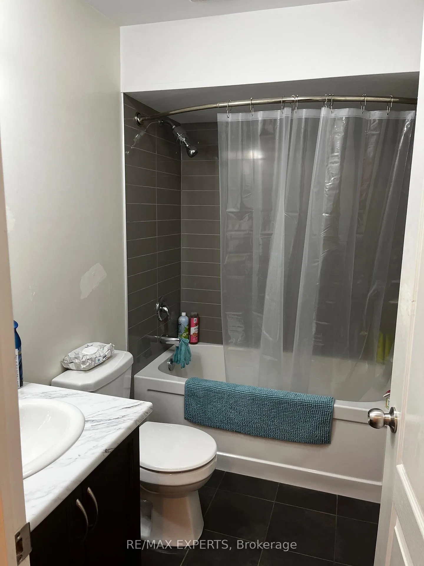 Photo 48 of 5 Mugford Crescent, Brampton, Bram West — HOMEH