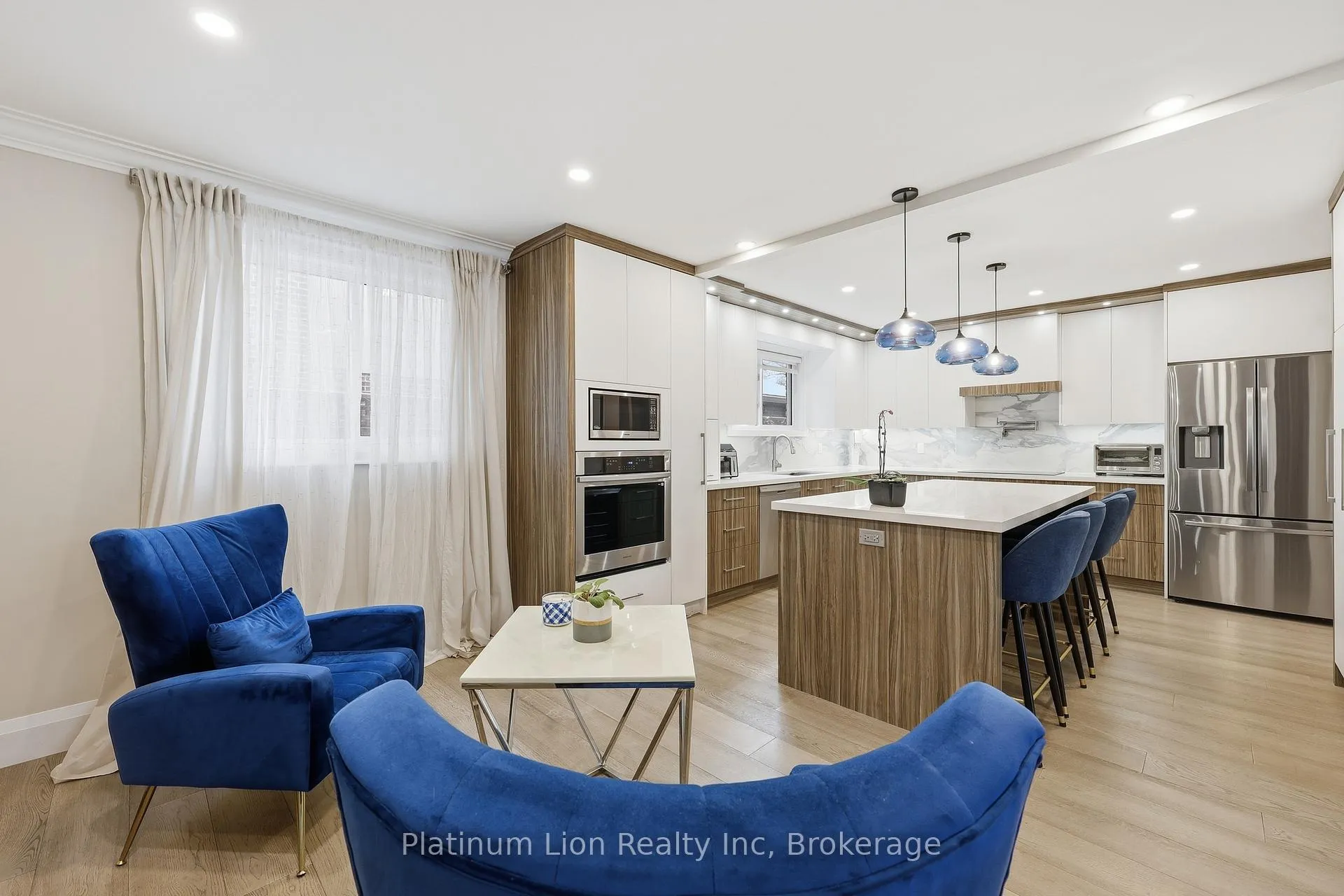 Photo 9 of 273 Bryant Crescent, Burlington, Appleby — HOMEH