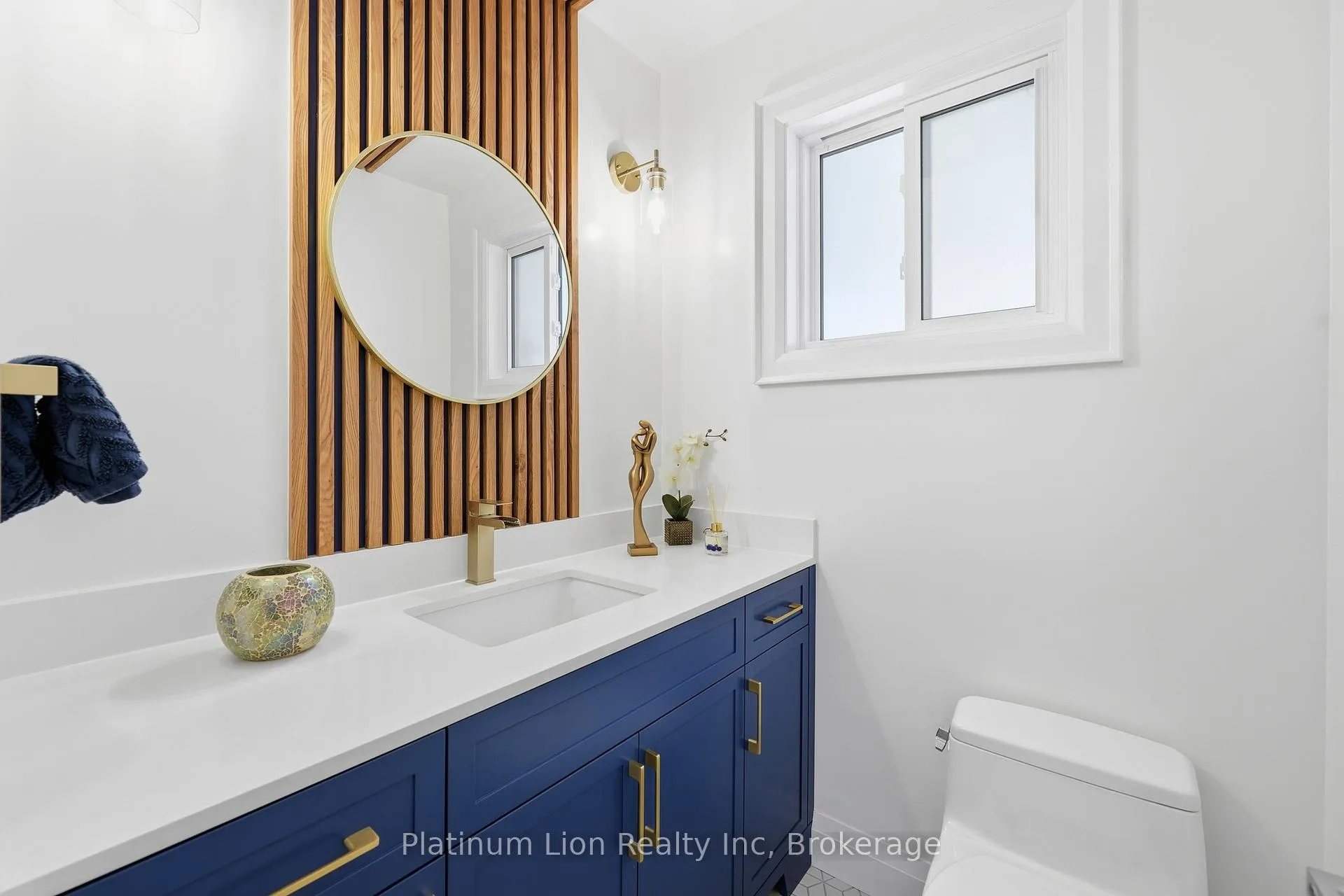 Photo 20 of 273 Bryant Crescent, Burlington, Appleby — HOMEH