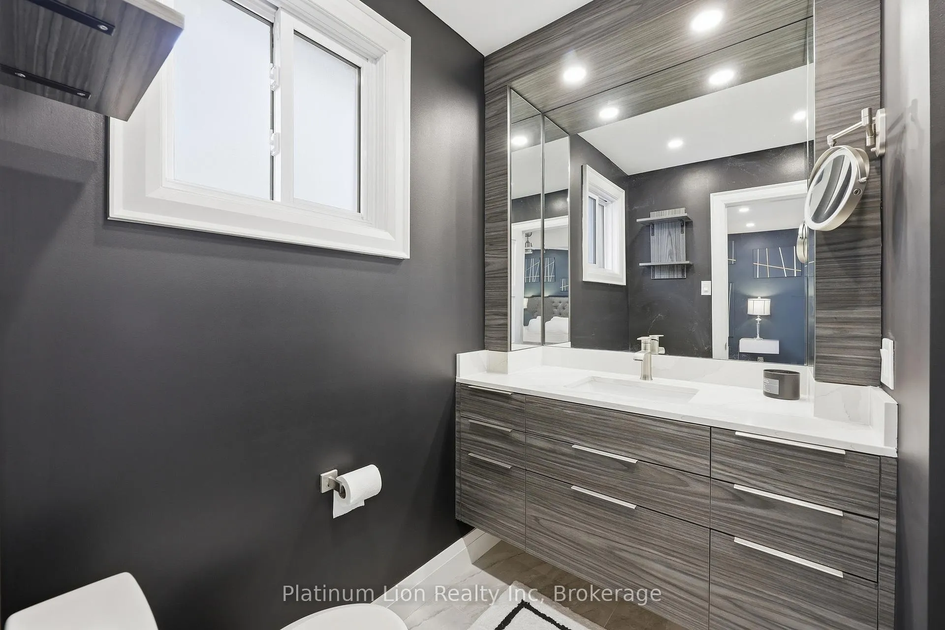 Photo 24 of 273 Bryant Crescent, Burlington, Appleby — HOMEH