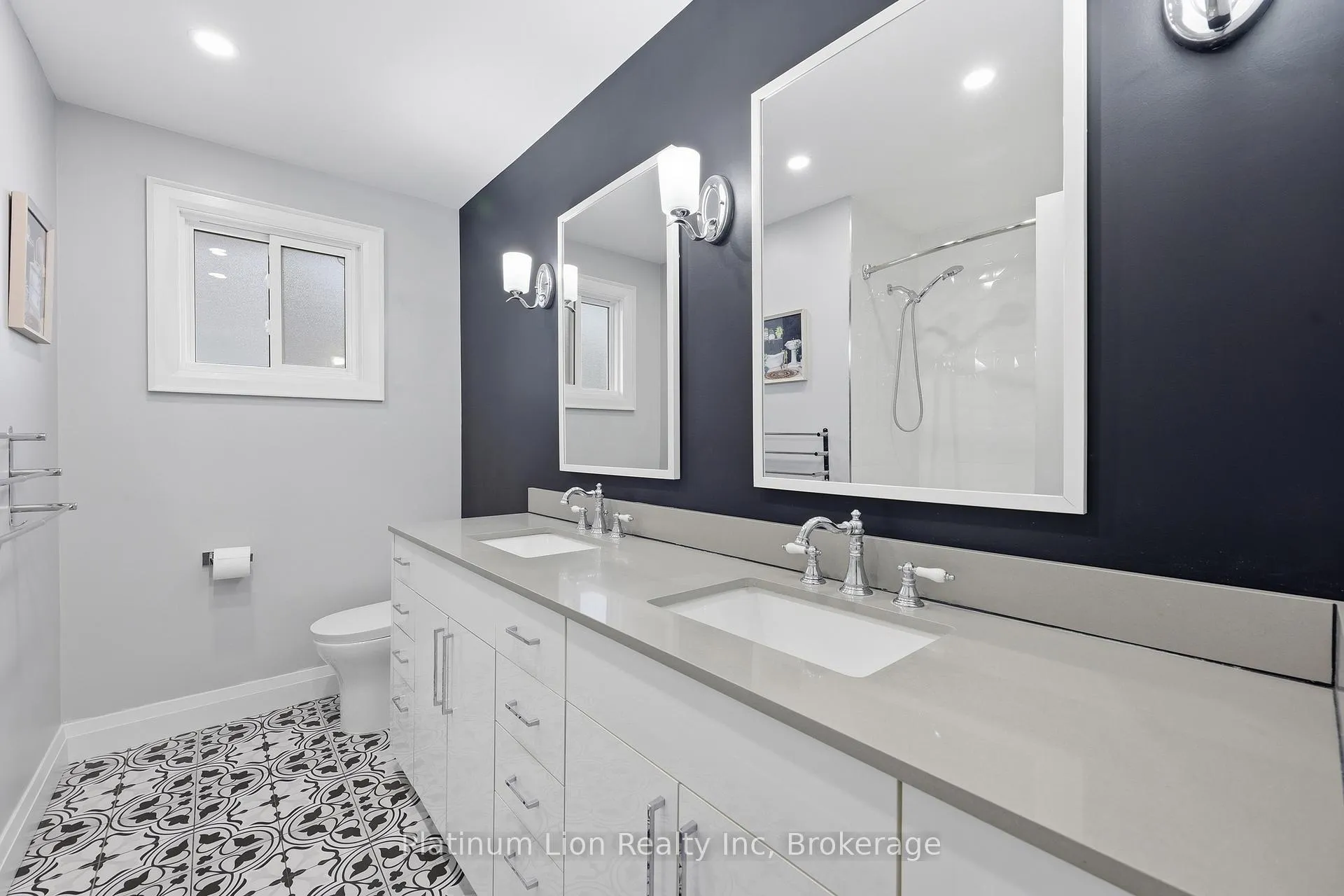 Photo 30 of 273 Bryant Crescent, Burlington, Appleby — HOMEH