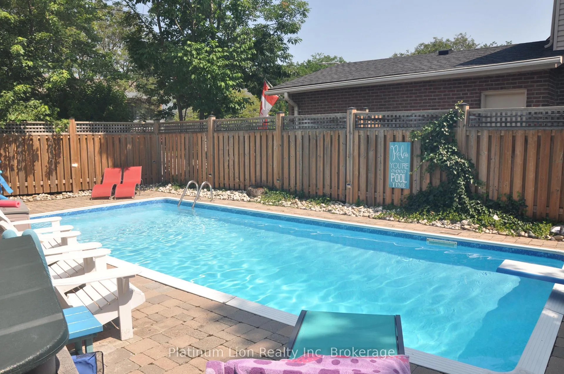 Photo 34 of 273 Bryant Crescent, Burlington, Appleby — HOMEH