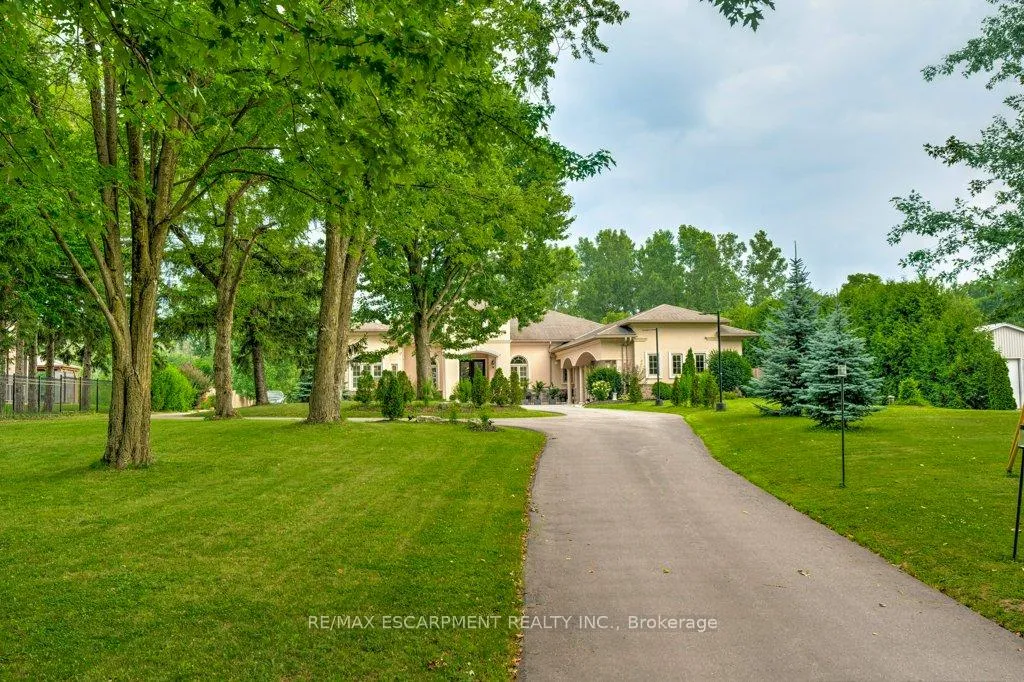 Photo 3 of 2462 No 2 Side Road N, Burlington, Rural Burlington — HOMEH
