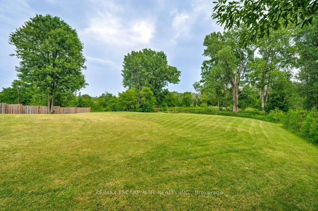 Photo 39 of 2462 No 2 Side Road N, Burlington, Rural Burlington — HOMEH