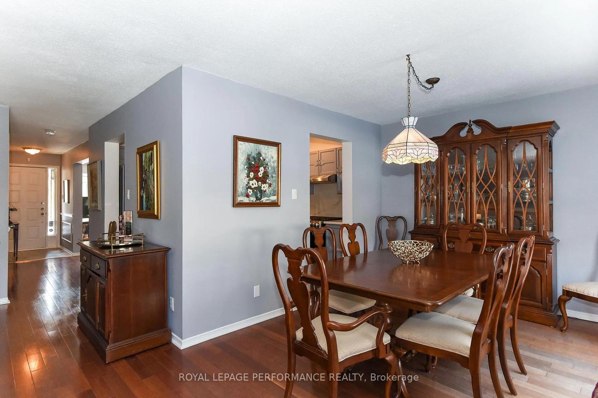 Photo 10 of 77 Versailles Private, Ottawa, Hunt Club Woods — HOMEH