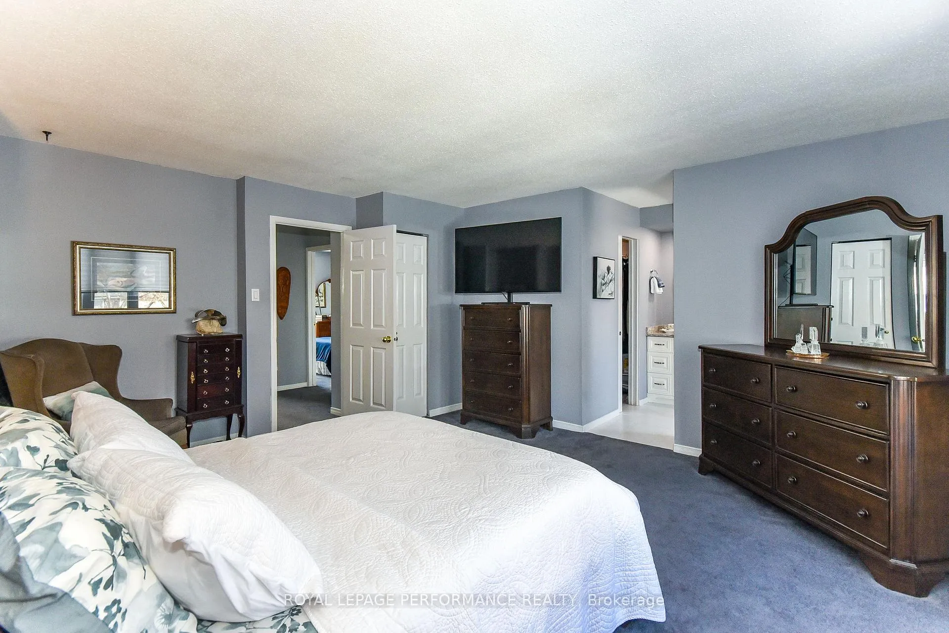 Photo 22 of 77 Versailles Private, Ottawa, Hunt Club Woods — HOMEH