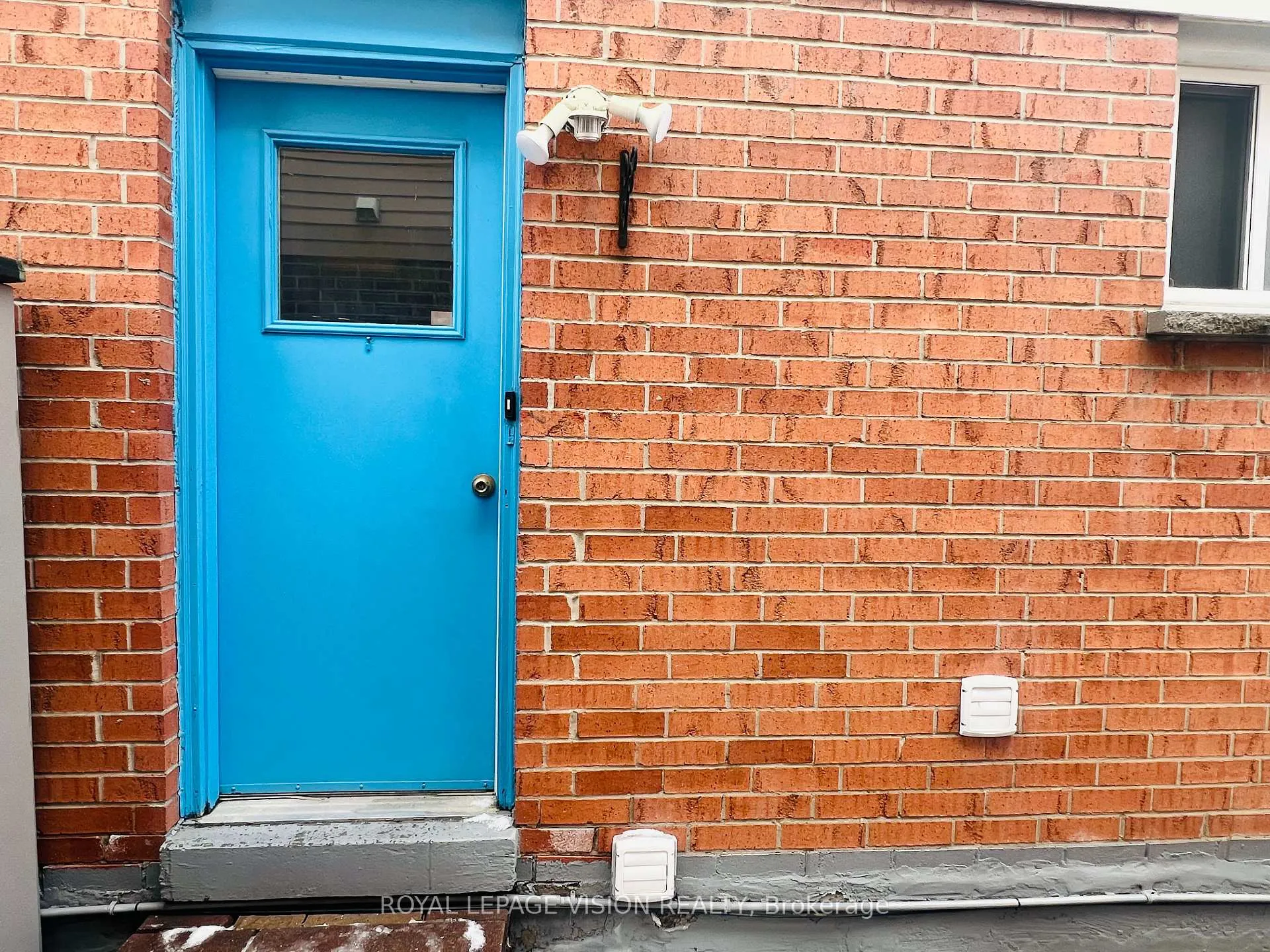 Photo 7 of Unit Basement, 263 Wright Crescent, Ajax, Central — HOMEH