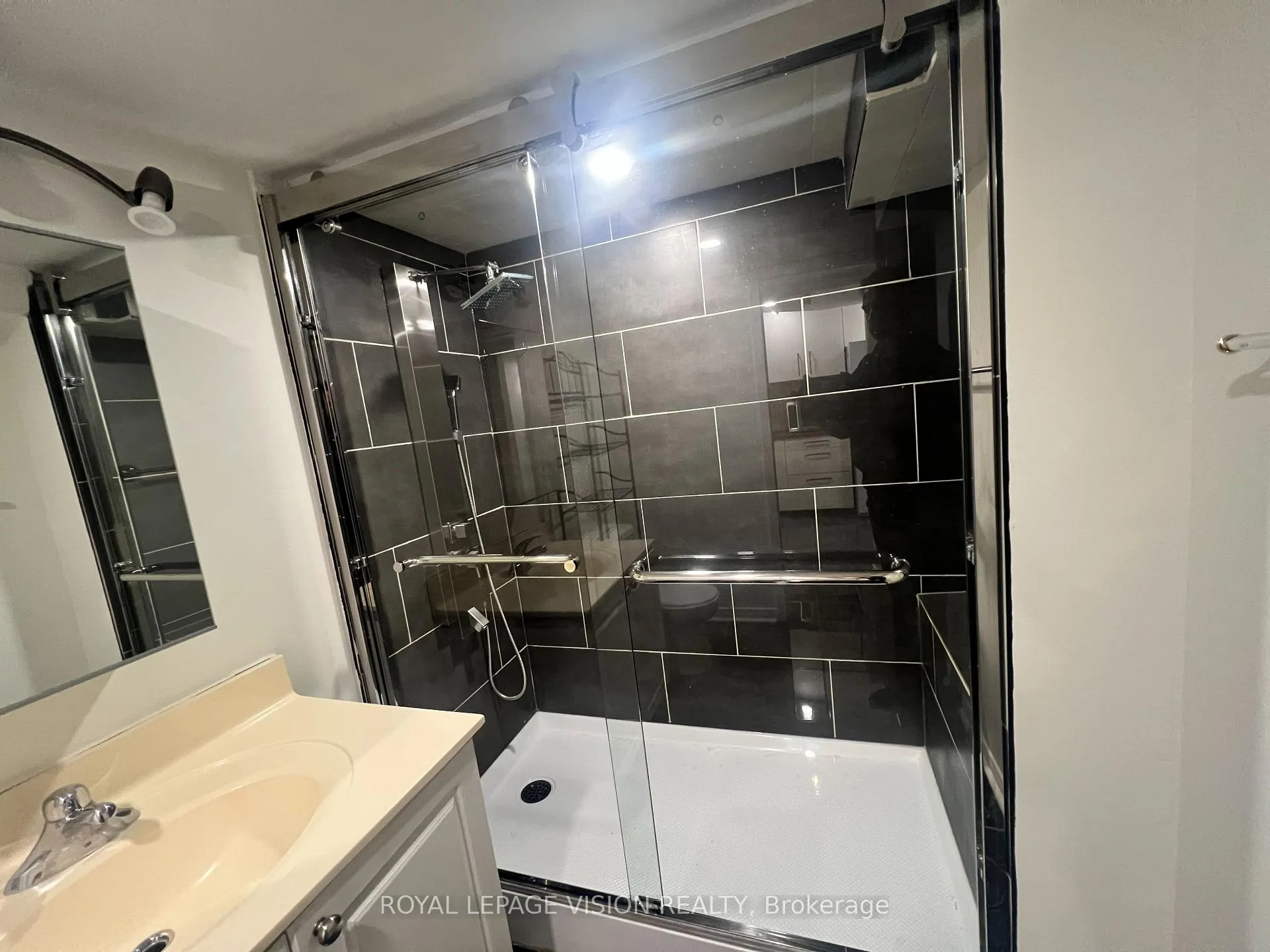 Photo 23 of Unit Basement, 263 Wright Crescent, Ajax, Central — HOMEH